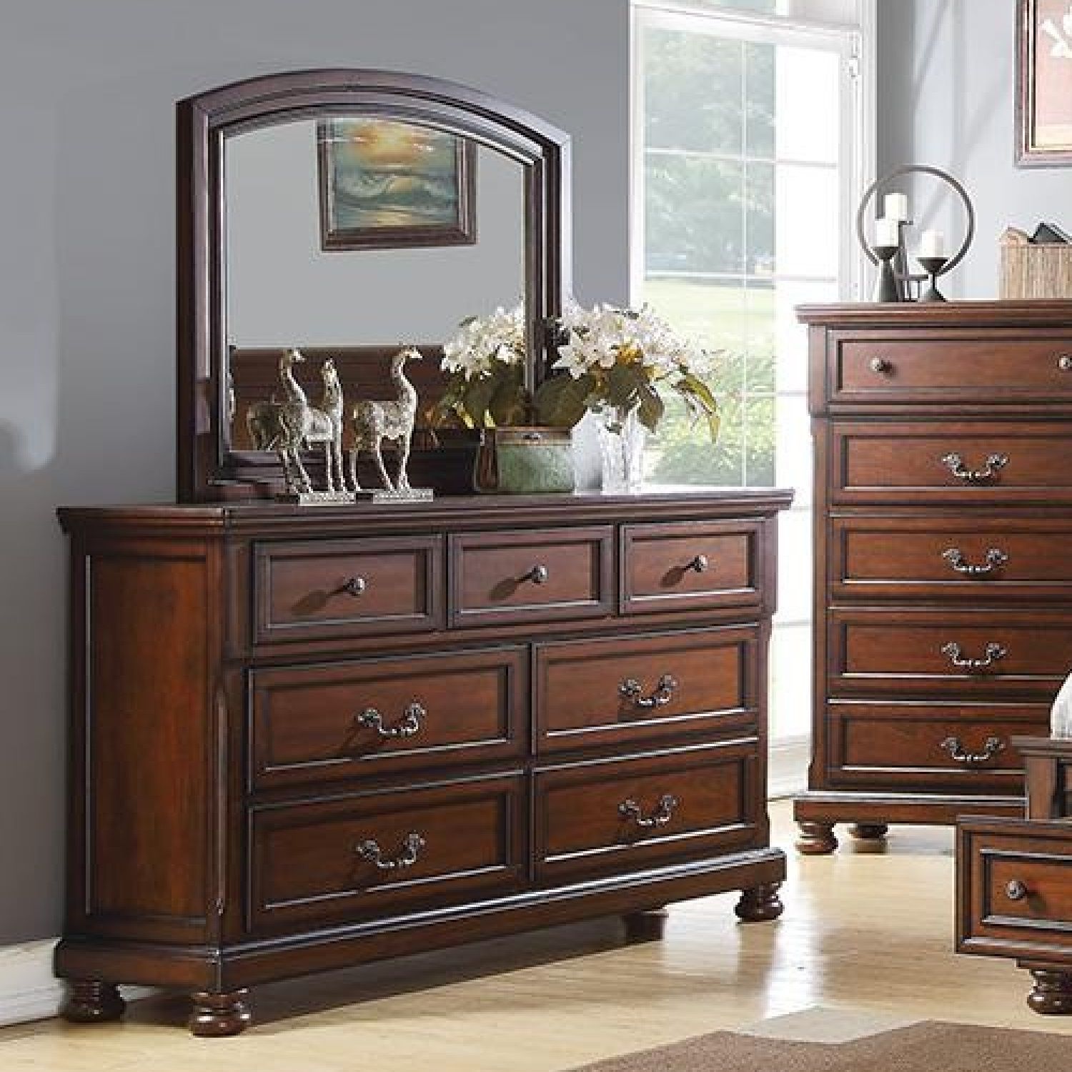 Dresser With 3 Small & 4 Large Drawers, Round Knobs, Bedroom Furniture - Cherry
