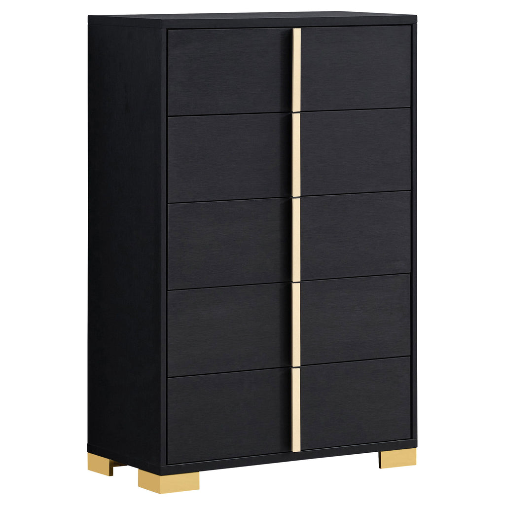 Bedroom Set With Accents