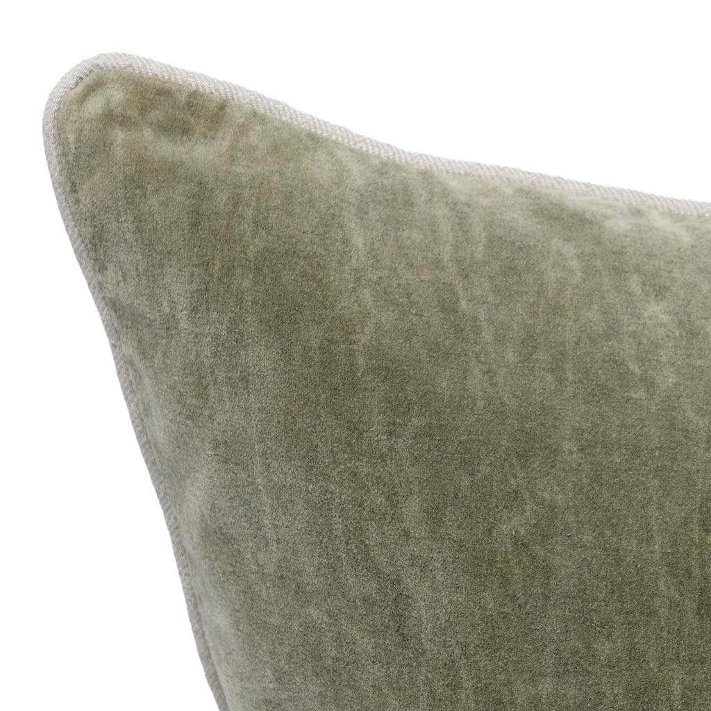 Heirloom Velvet - SLD Pillow - Moss