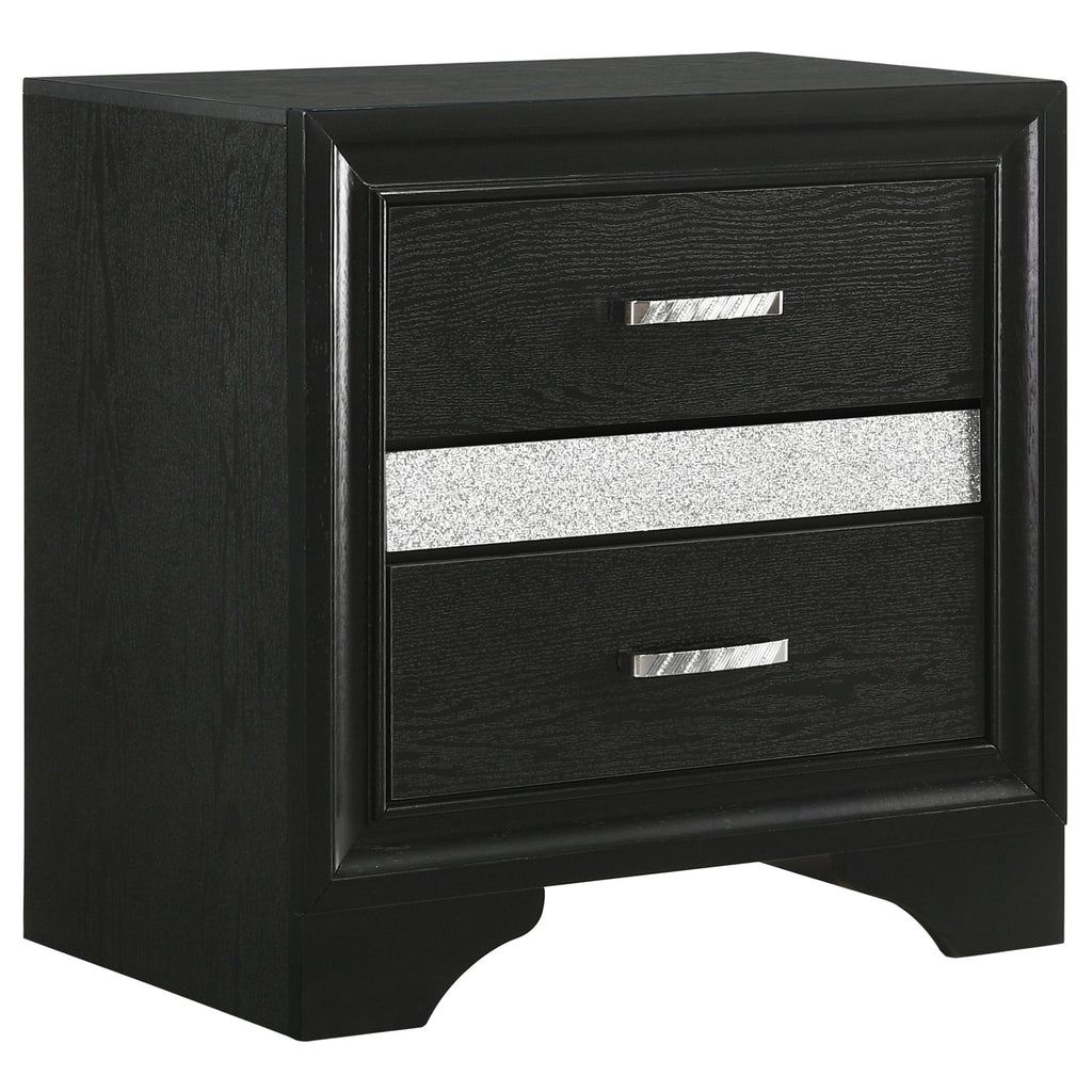 Modern Bedroom Set With Upholstered Headboard And Textured Storage