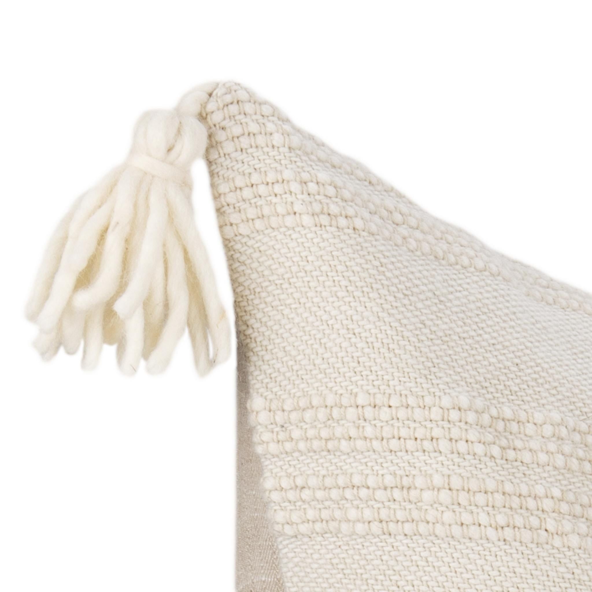 York - 26" x 26" Pillow - Natural / Ivory