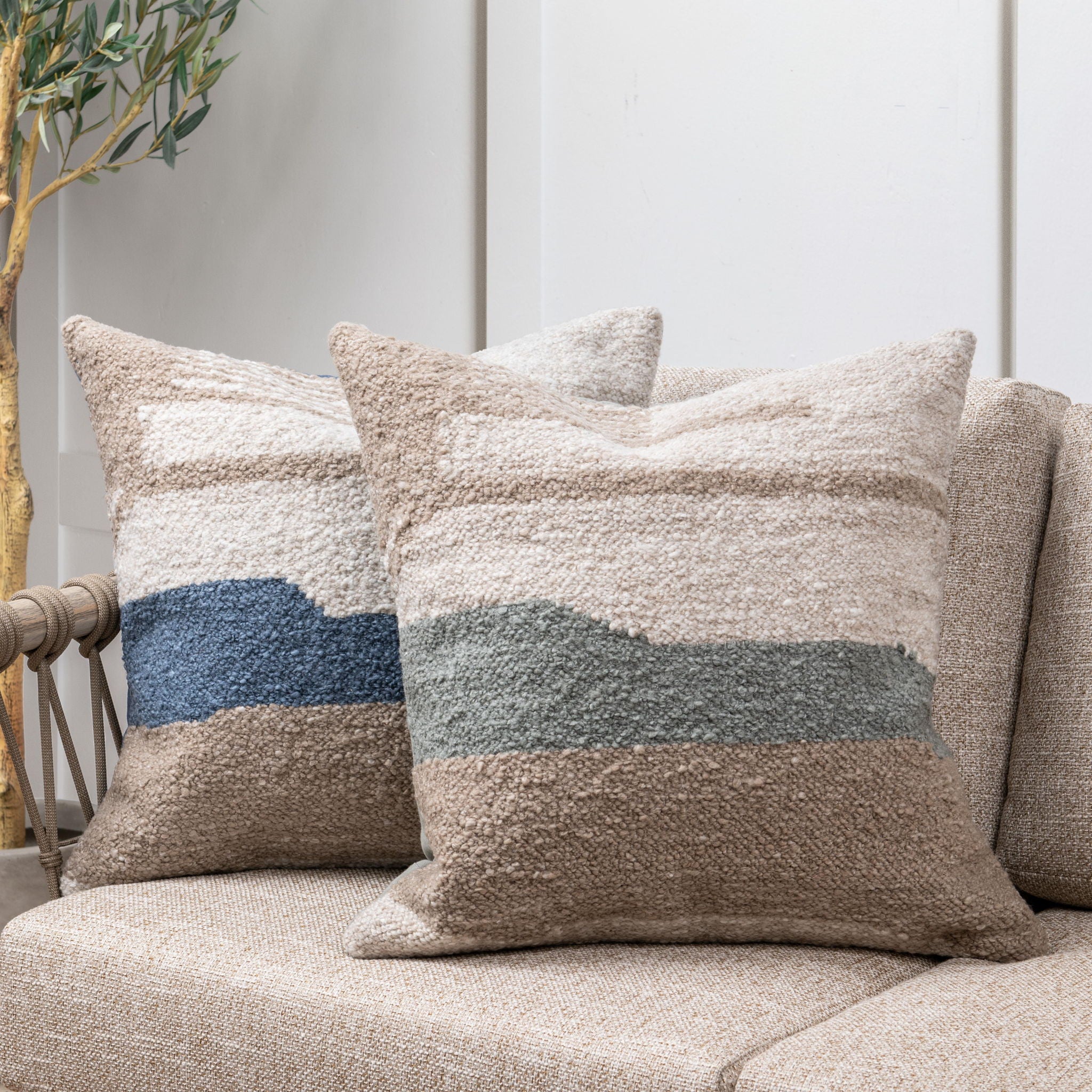 Sita - Accent Pillow