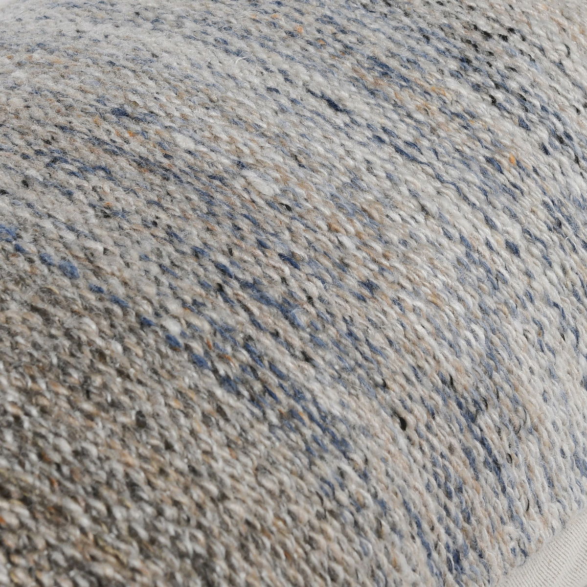Solage - Pillow - Neutral