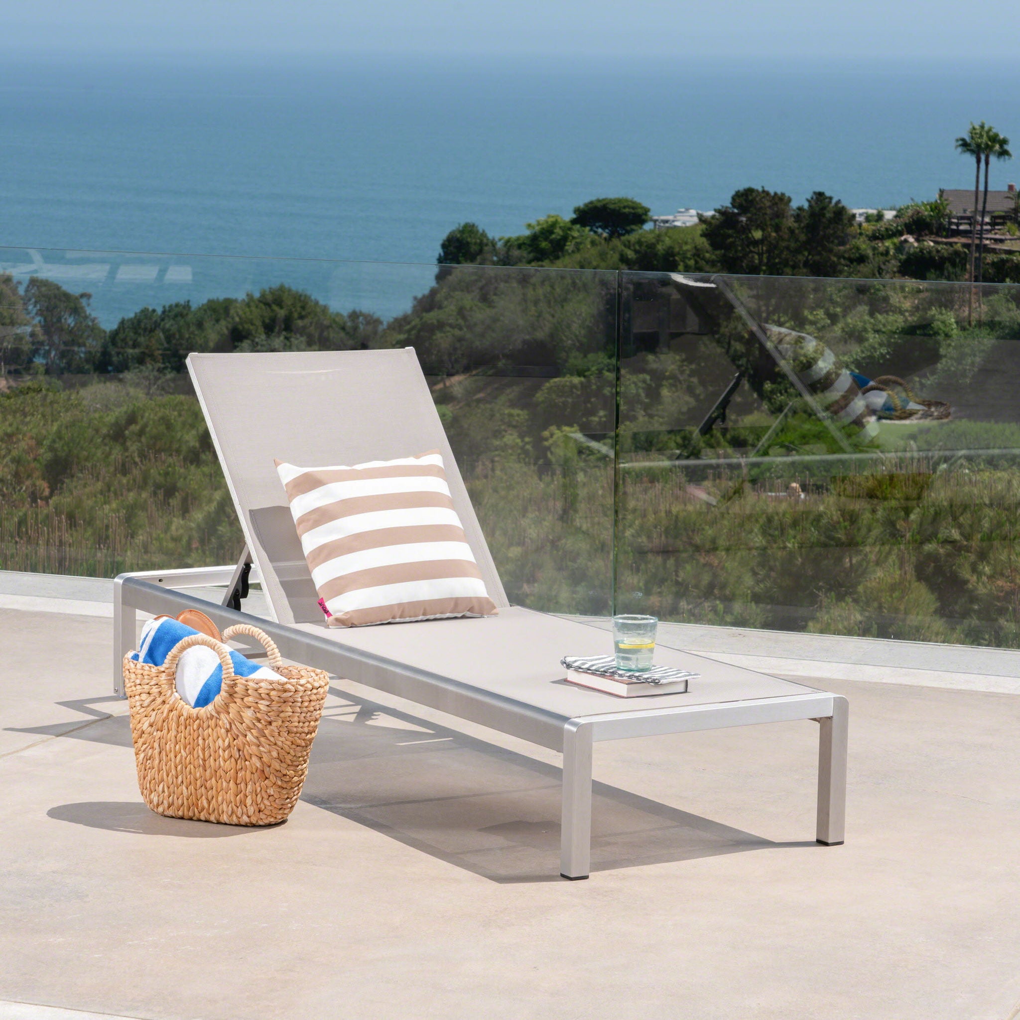 Cape Coral - Chaise Lounge - Gray