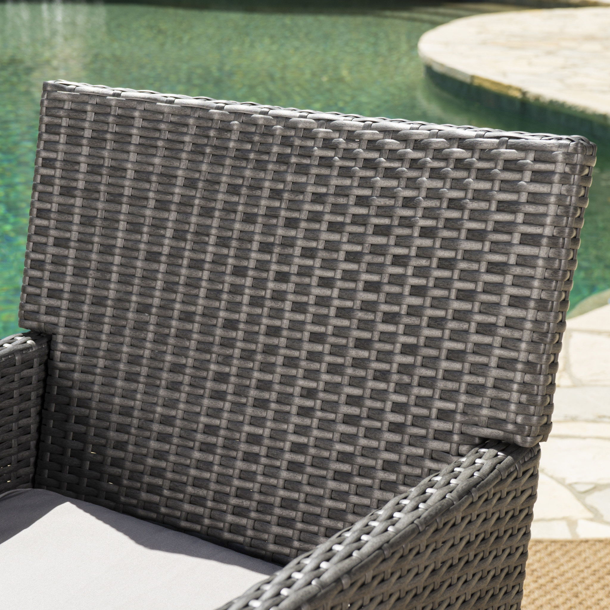 Outdoor Rattan Dining Chair With Straight Legs And Sloped Arms