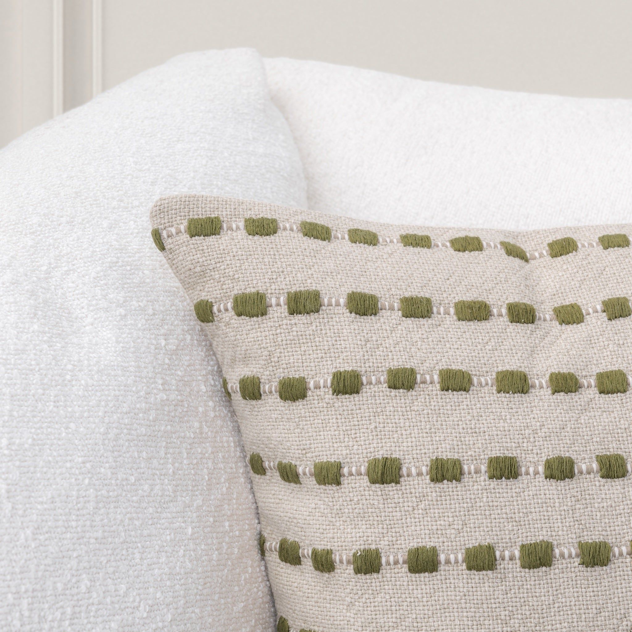 Katia - 20" x 20" Pillow - Natural / Olive Green