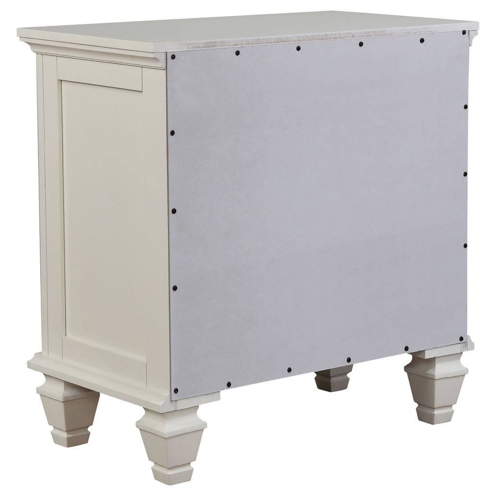 Dennis - 4 Piece Eastern King Bedroom Set - Cream White