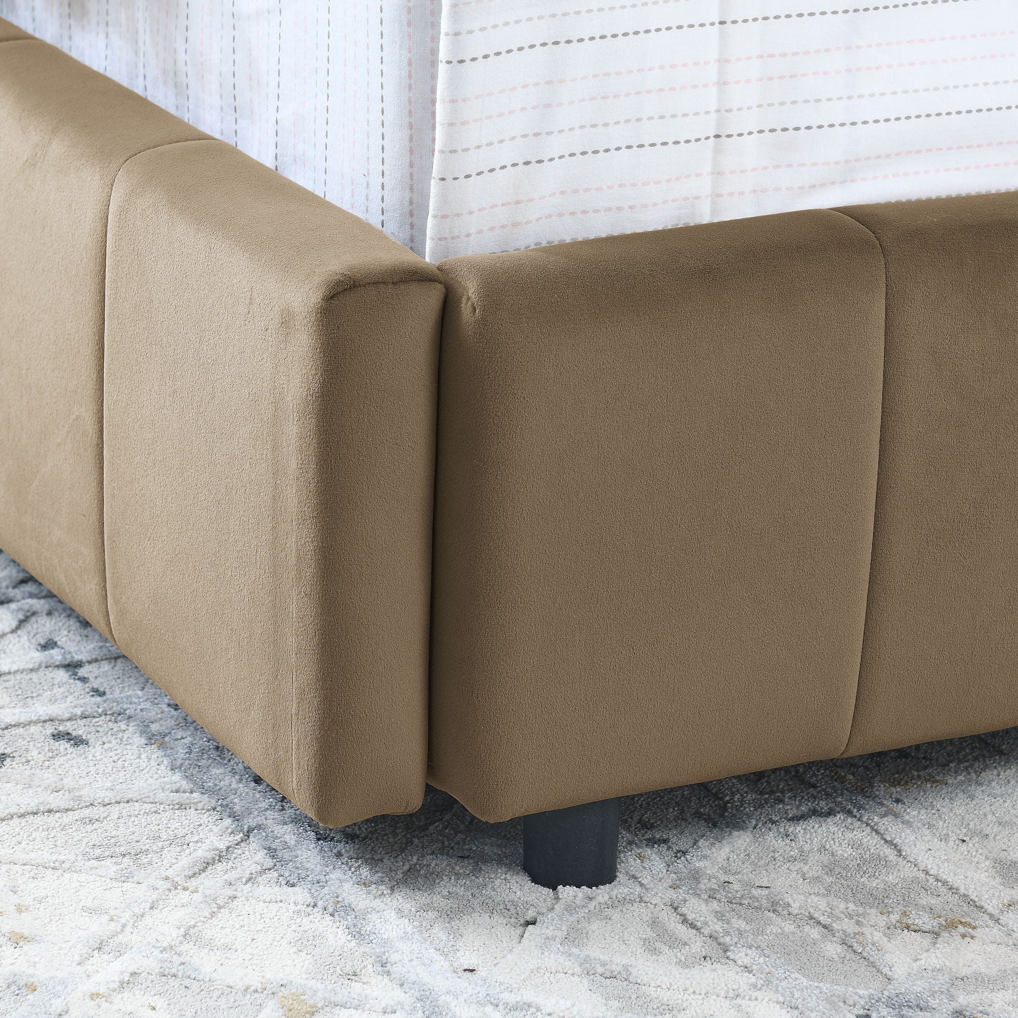 Storage Upholstered Tufted Bed Frame With Backrest And Armrests