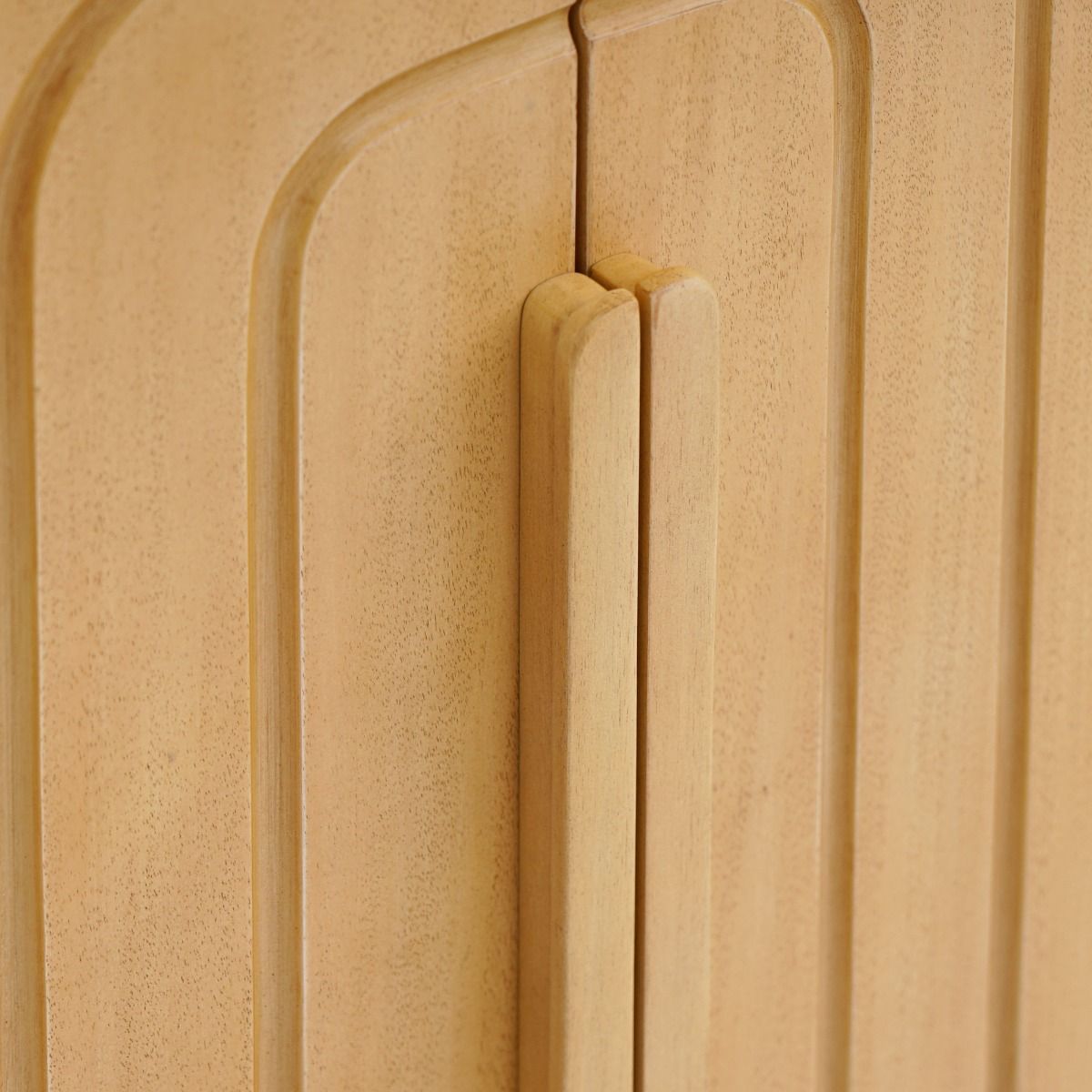 Lore - Cabinet - Natural Oak