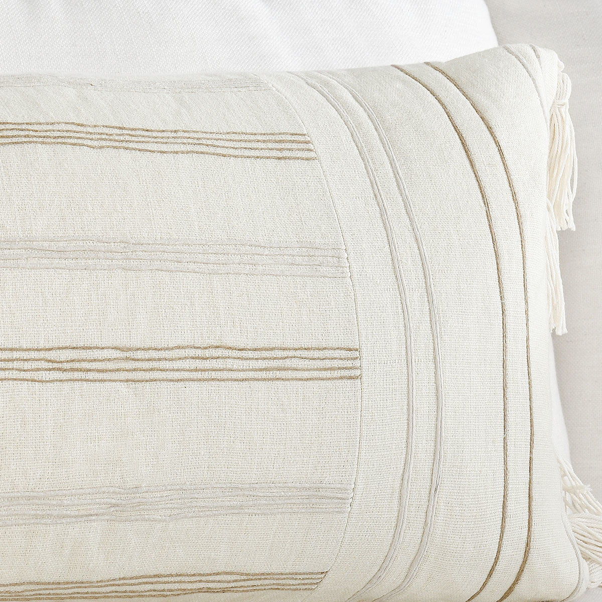 Apana - ST Pillow