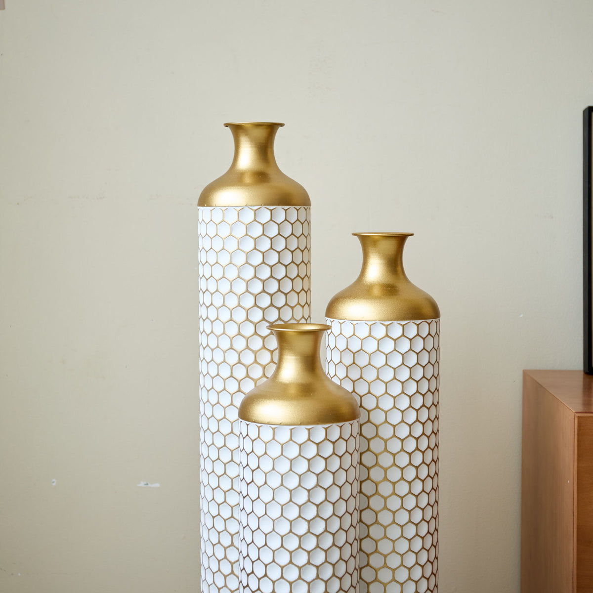 3 Piece Set Gorgeous Home Decoration Large Glazed Floor Vase Decoration Home Droplet Shaped - Gold / White