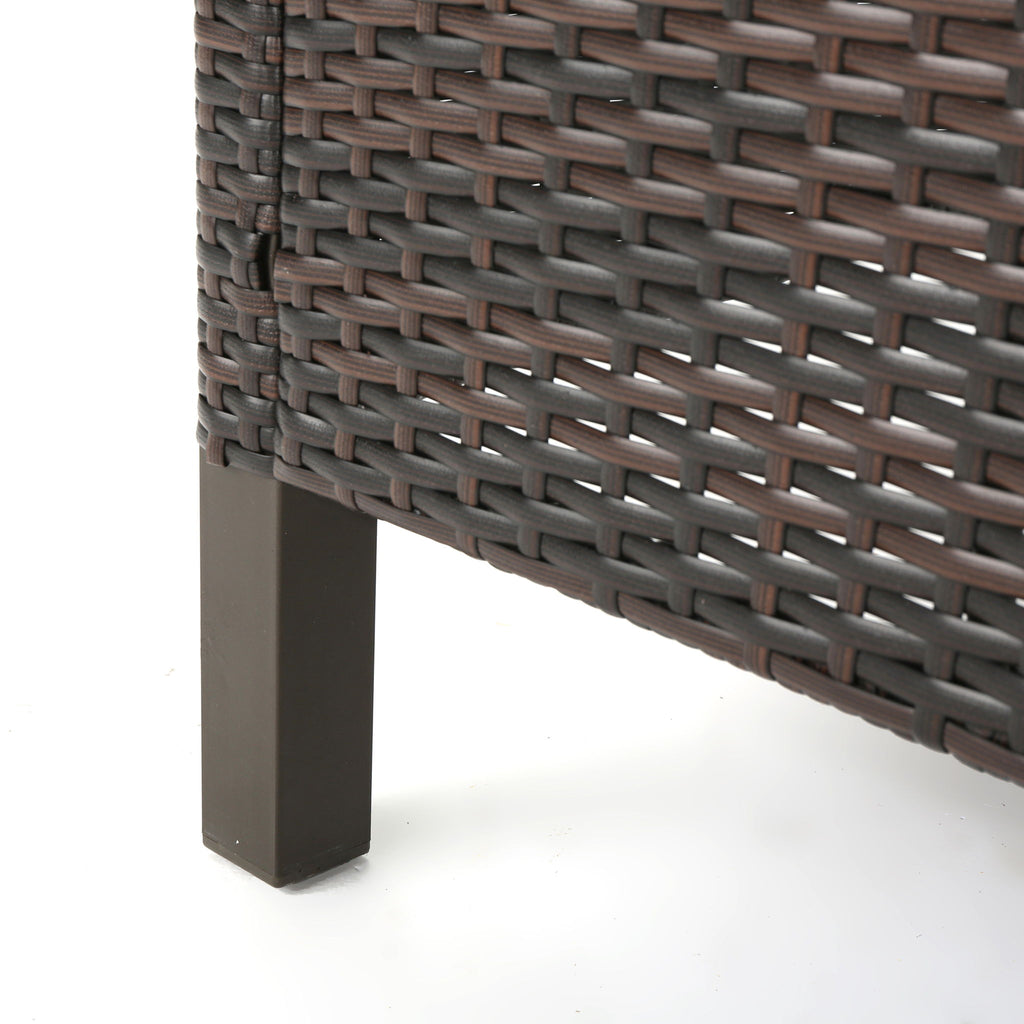 Outdoor Rattan Dining Chair With Straight Legs And Sloped Arms