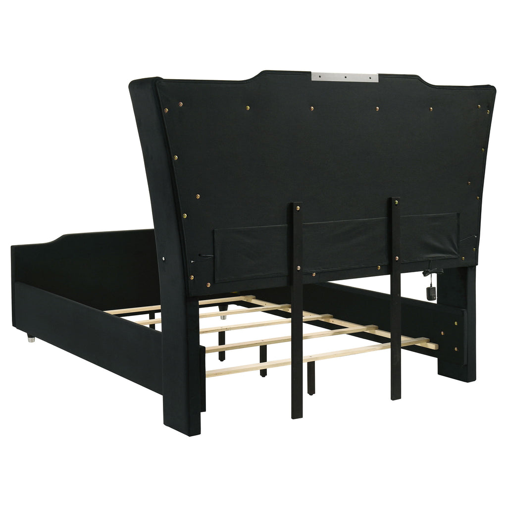 Bedroom Set With LED Lighting And Charging Nightstand