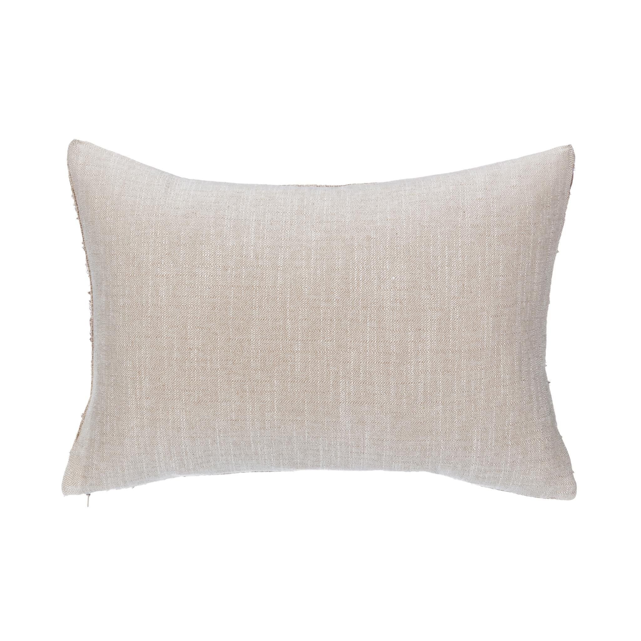 Mateo - VC Pillow