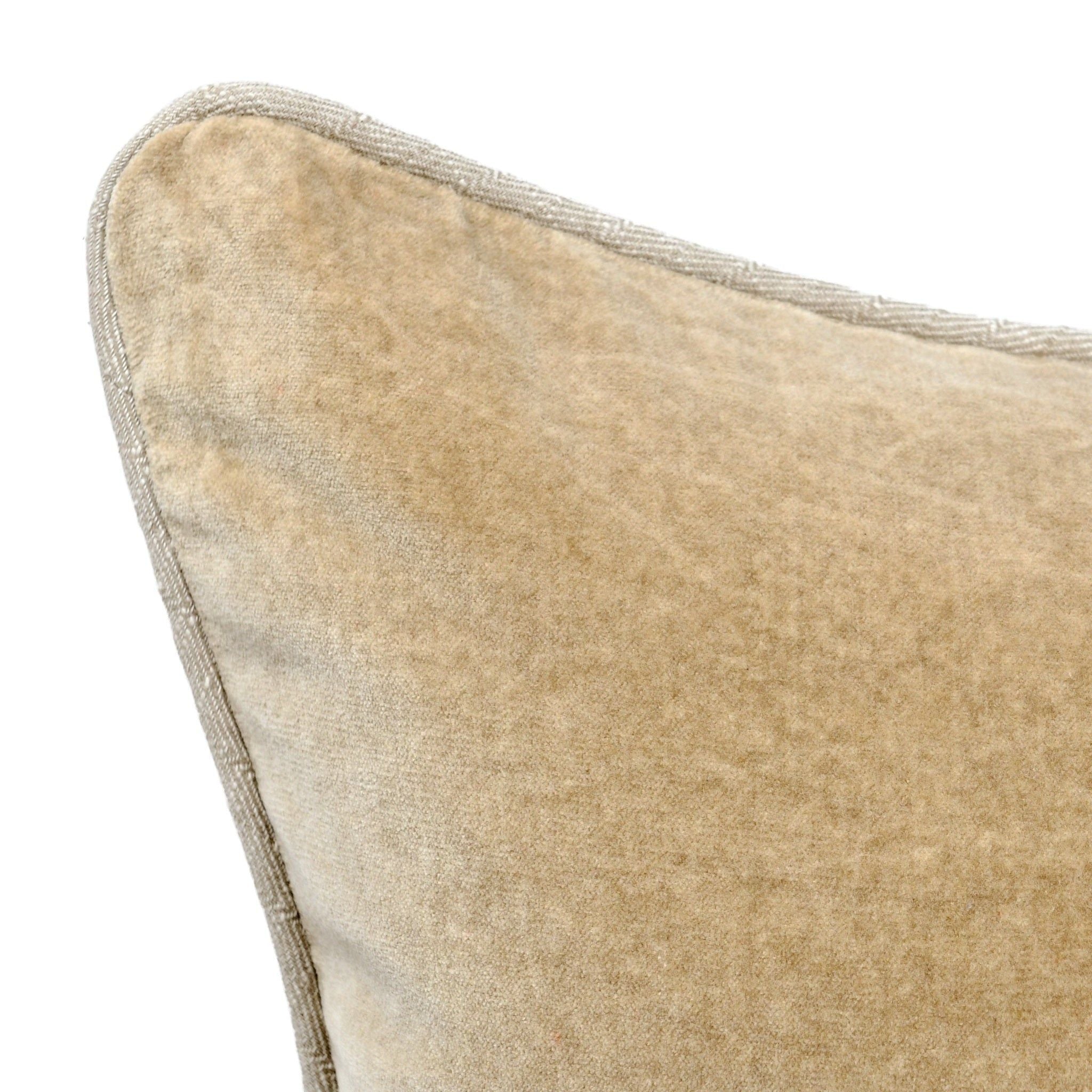 Heirloom Velvet - SLD Pillow - Wheat