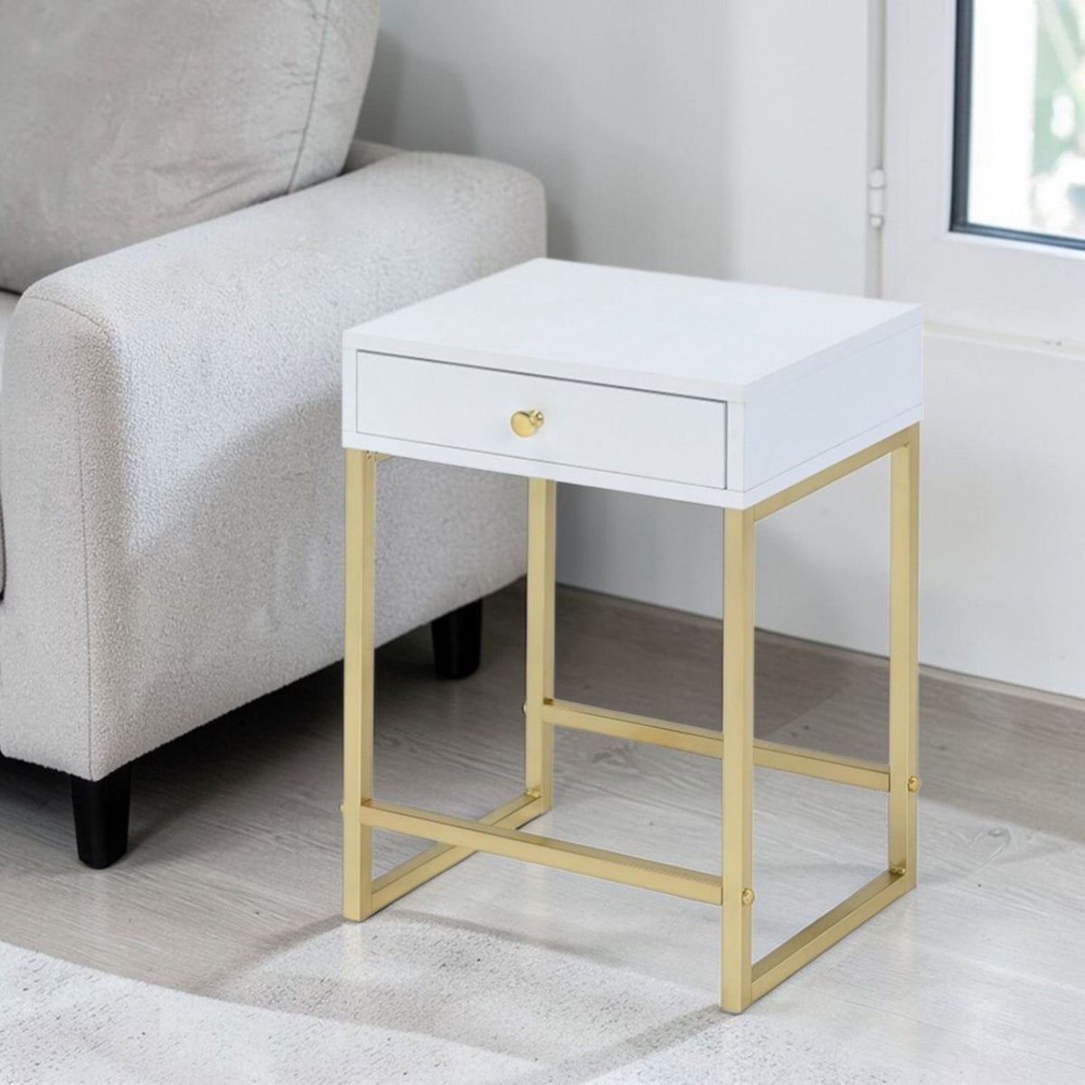Coleen - Accent Table - White / Brass