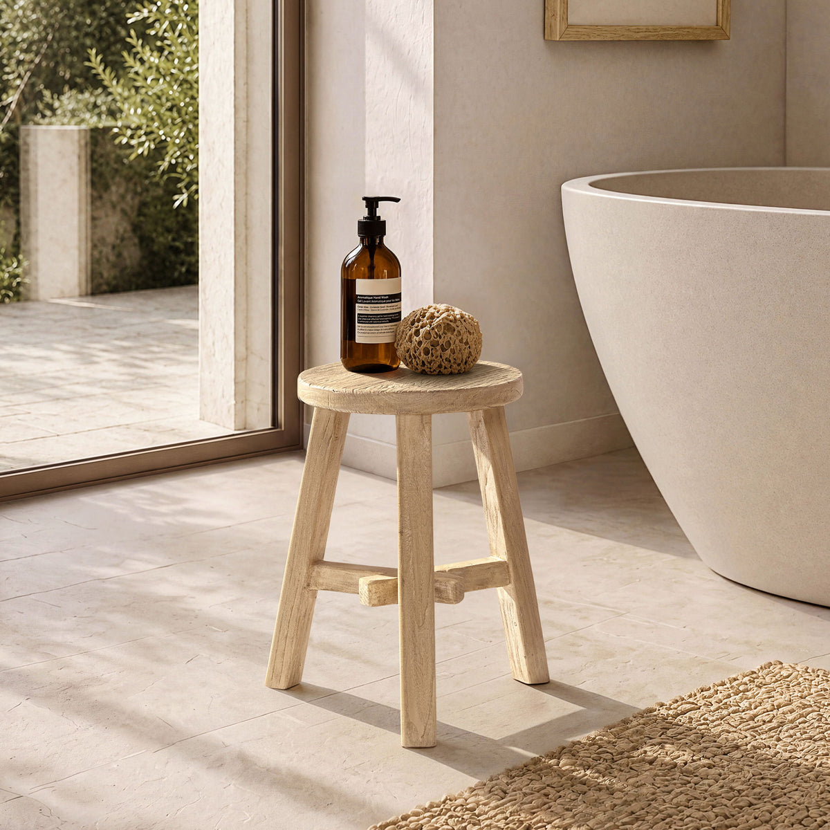 Linden - Round Stool - Light Brown