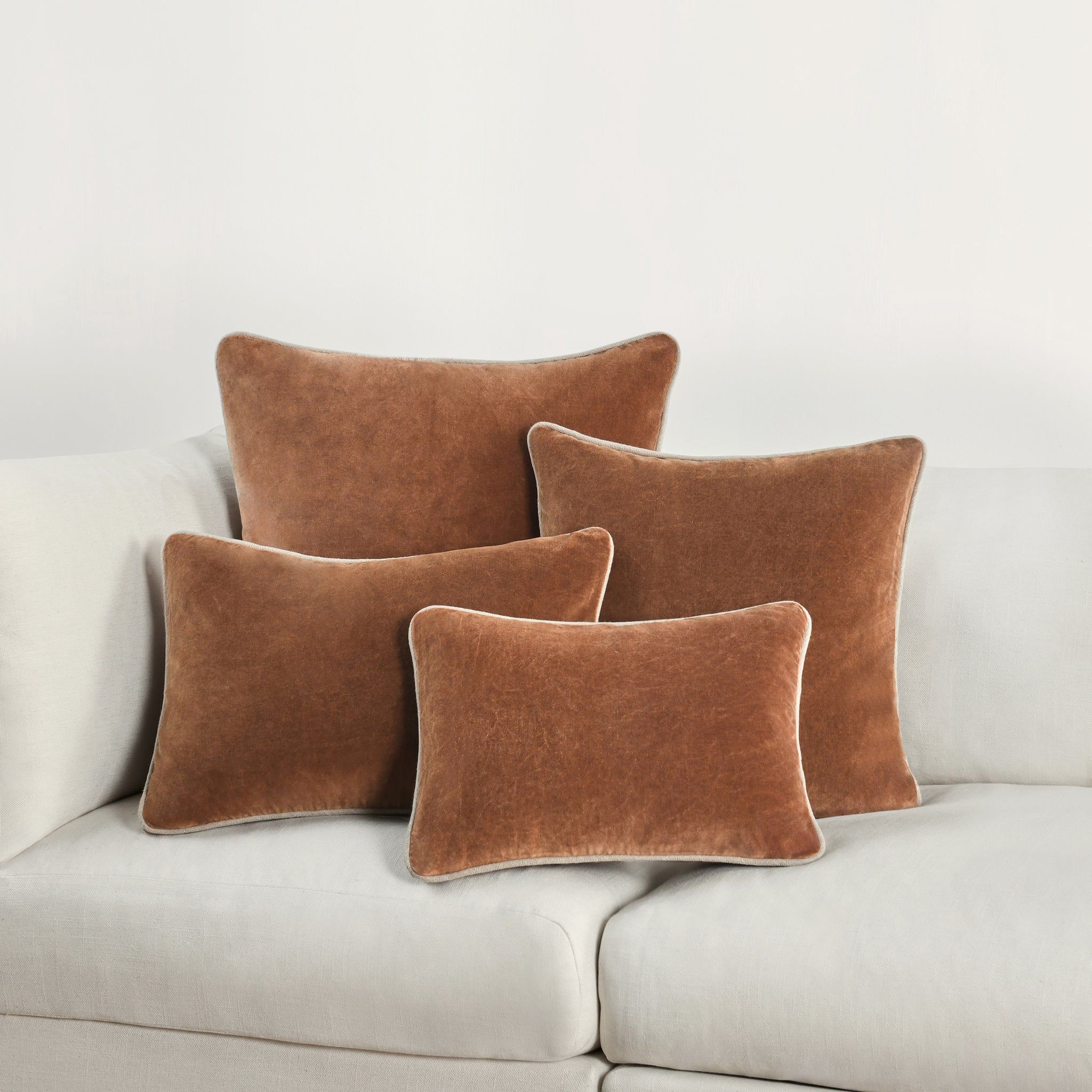 Heirloom Velvet - SLD Pillow - Hazel