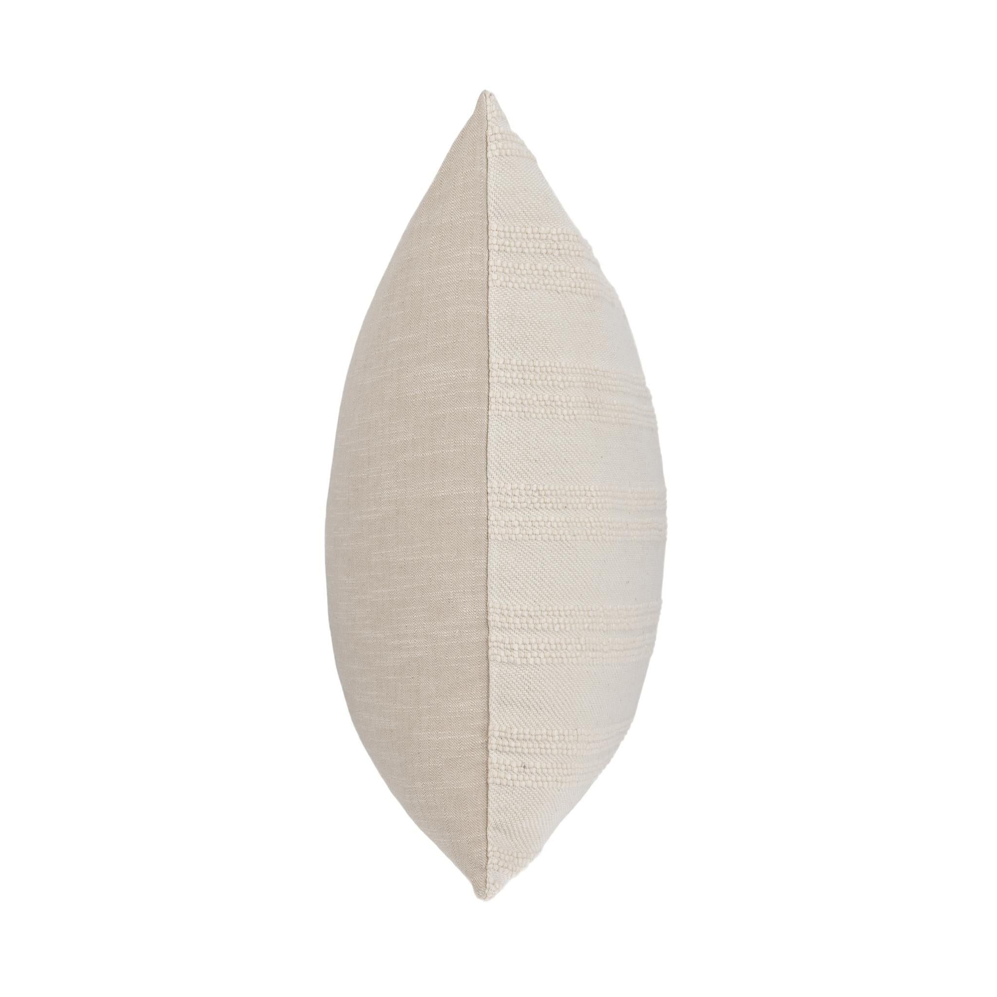 York - 26" x 26" Pillow - Natural / Ivory