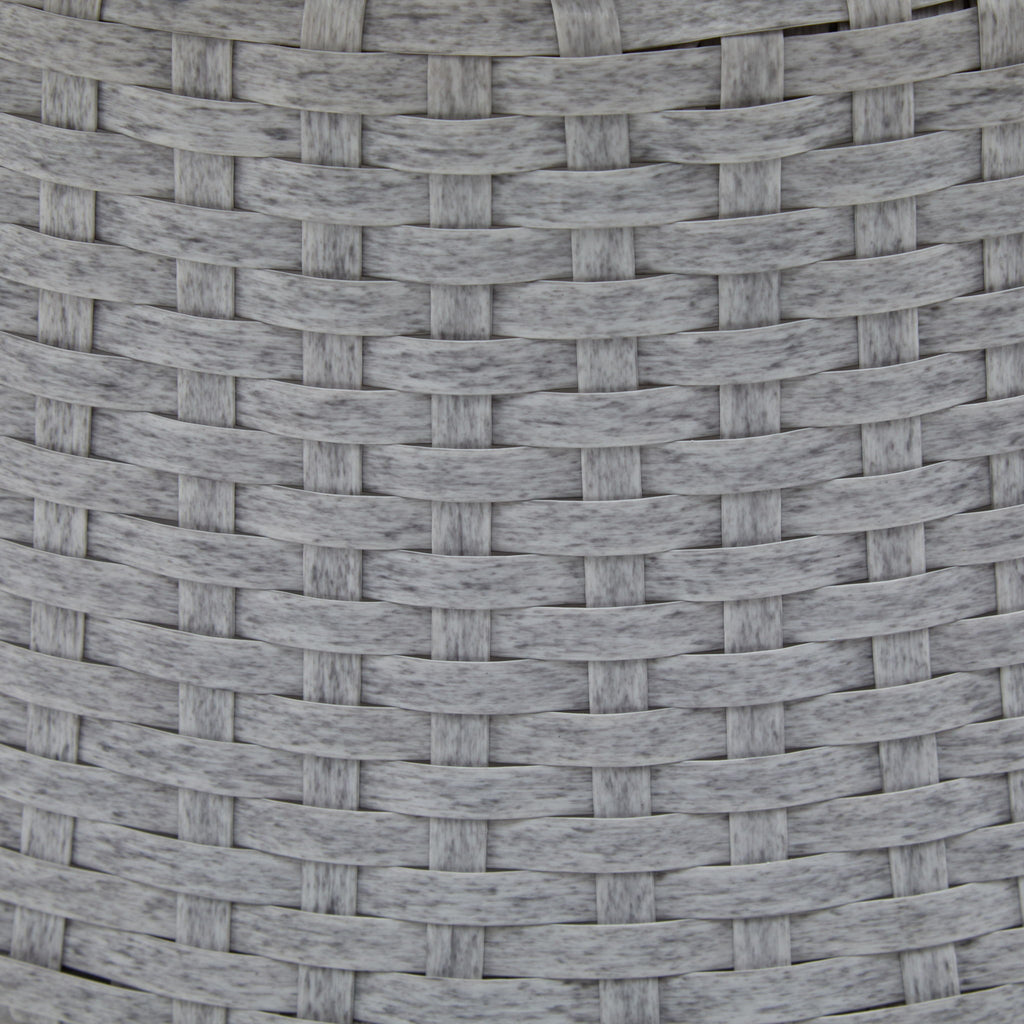 Modern Swivel Wicker Lounge Chair With Round Design