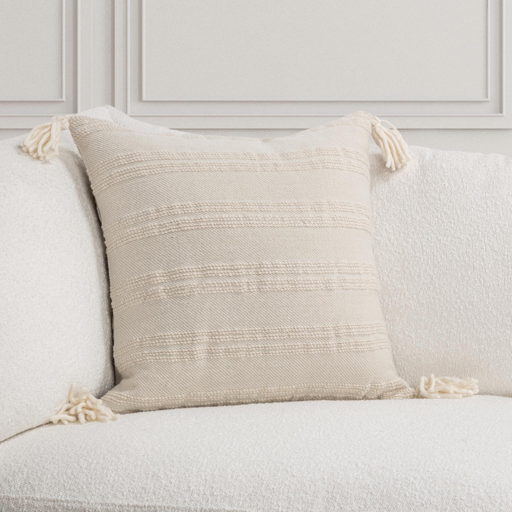 York - 26" x 26" Pillow - Natural / Ivory
