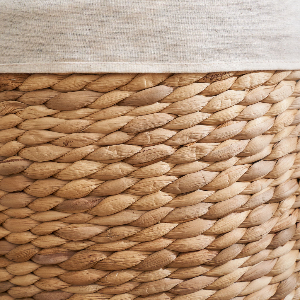 Ludmilla Round Tall Water Hyacinth Woven Wicker Laundry Hamper With Lid - For Clothes, Toys And Book Storage With Removable Liner - 18" X 18" X 23" - Natural Brown