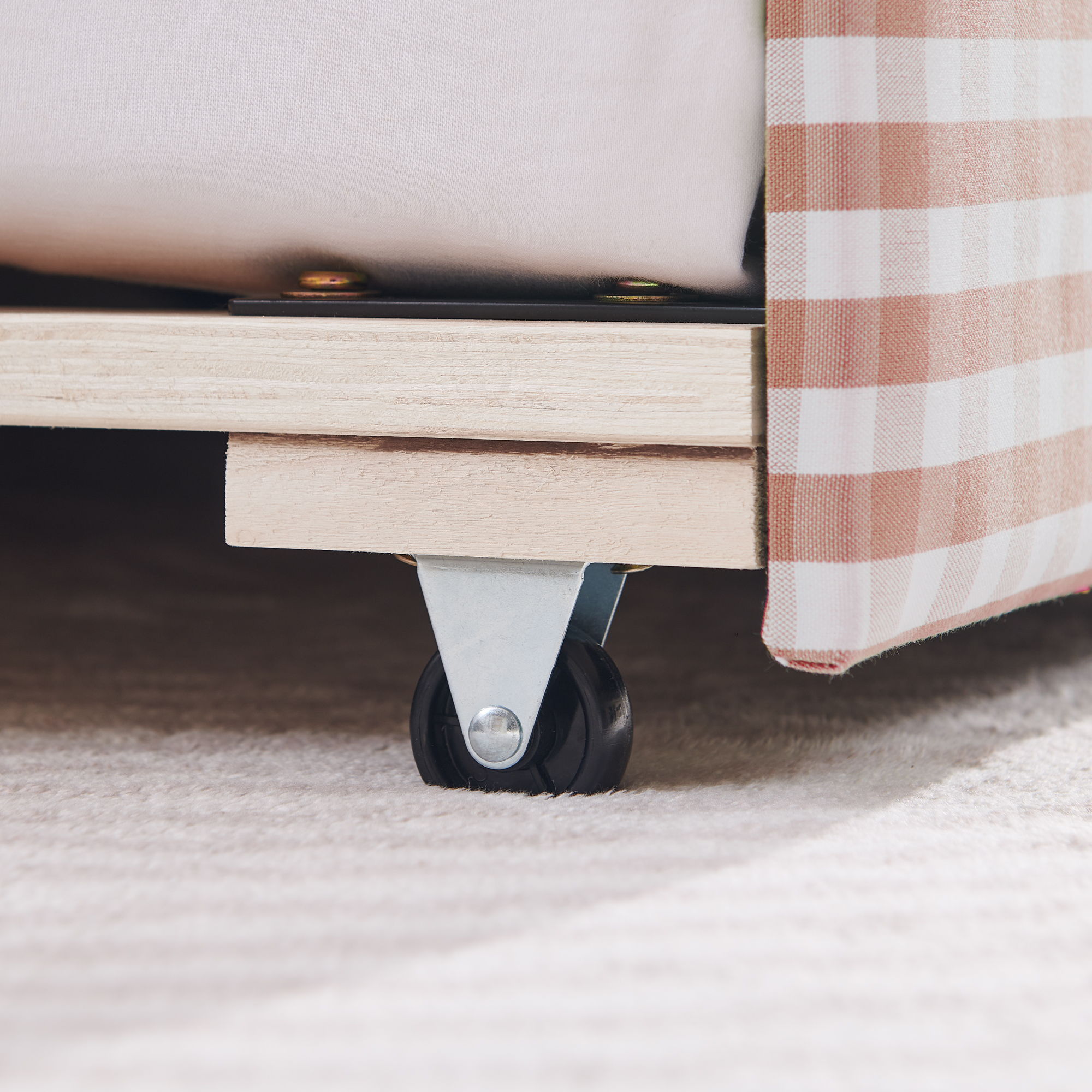 Gingham Daybed With USB Charging Port, Wave-Shaped Design