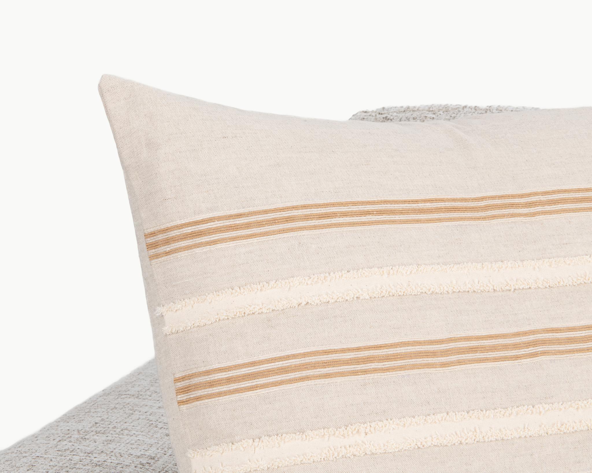 Lyndhurst - 22" x 22" Pillow - Natural