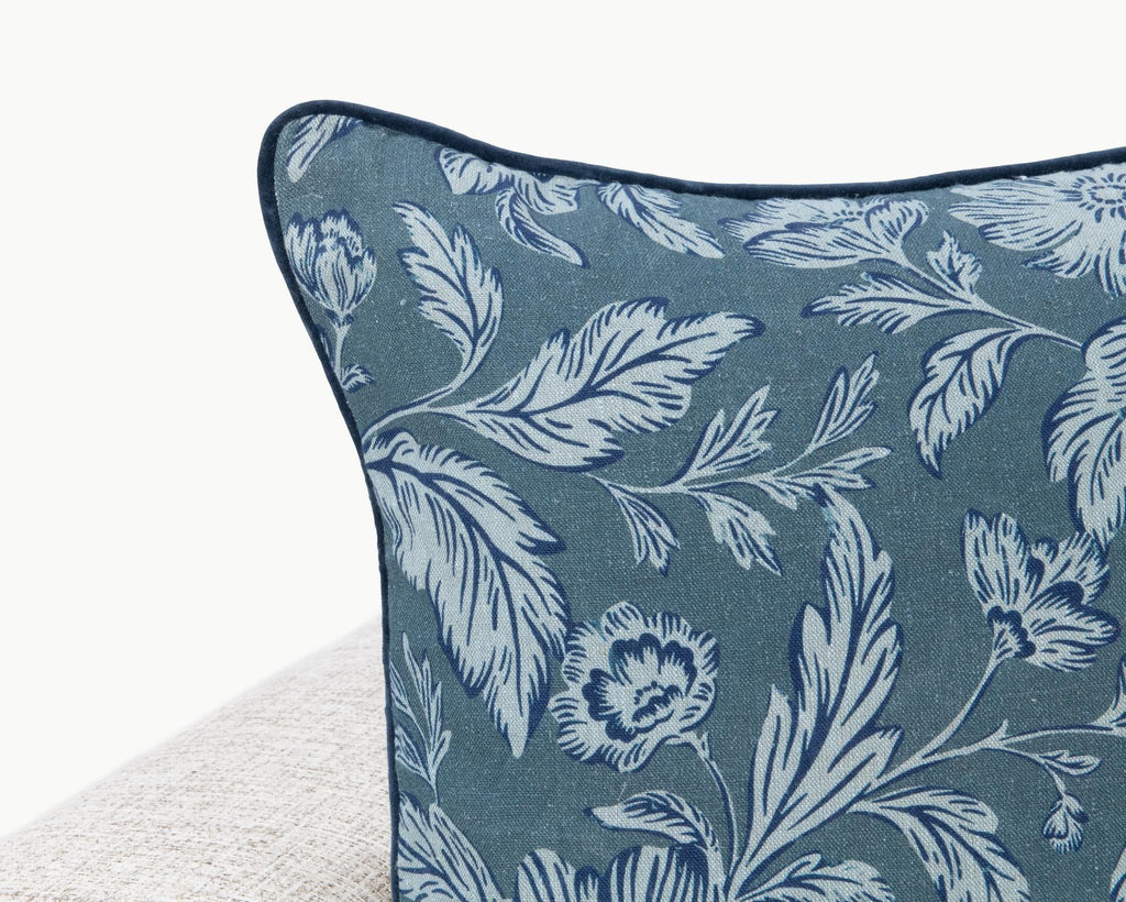 Davenport - Pillow