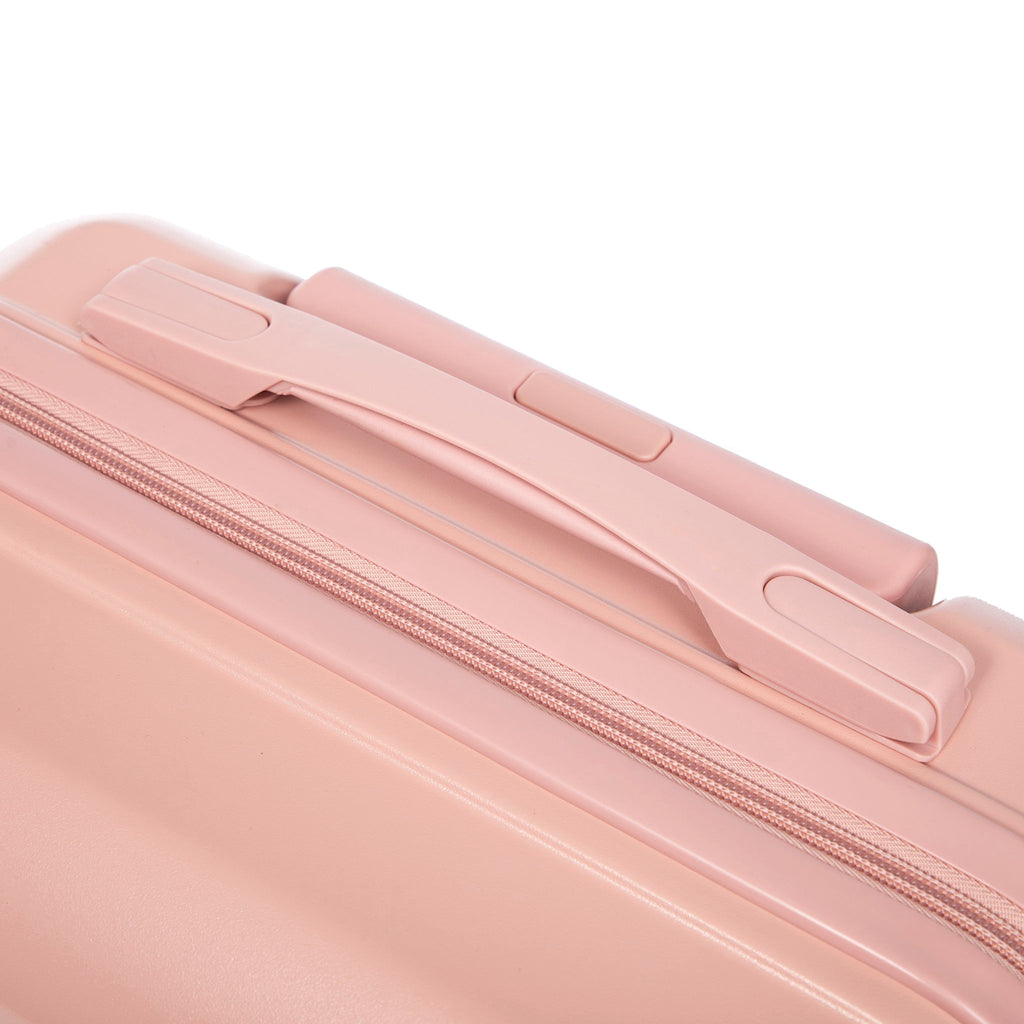 Hard Shell Travel Luggage With Scratch Resistant Surface