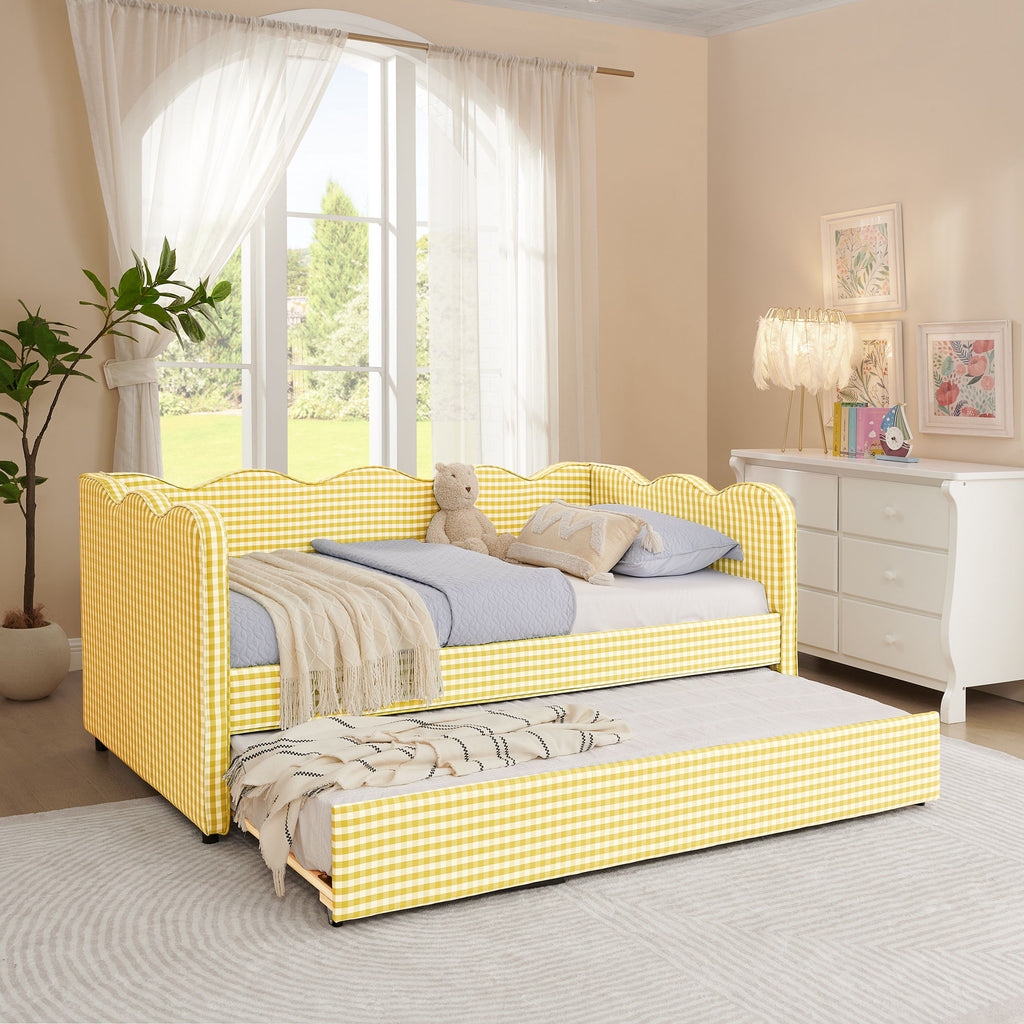 Gingham Daybed With USB Charging Port, Wave-Shaped Design