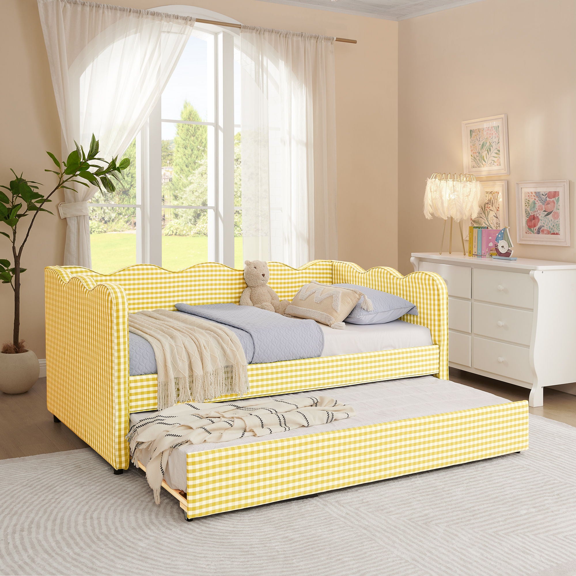 Gingham Daybed With USB Charging Port, Wave-Shaped Design