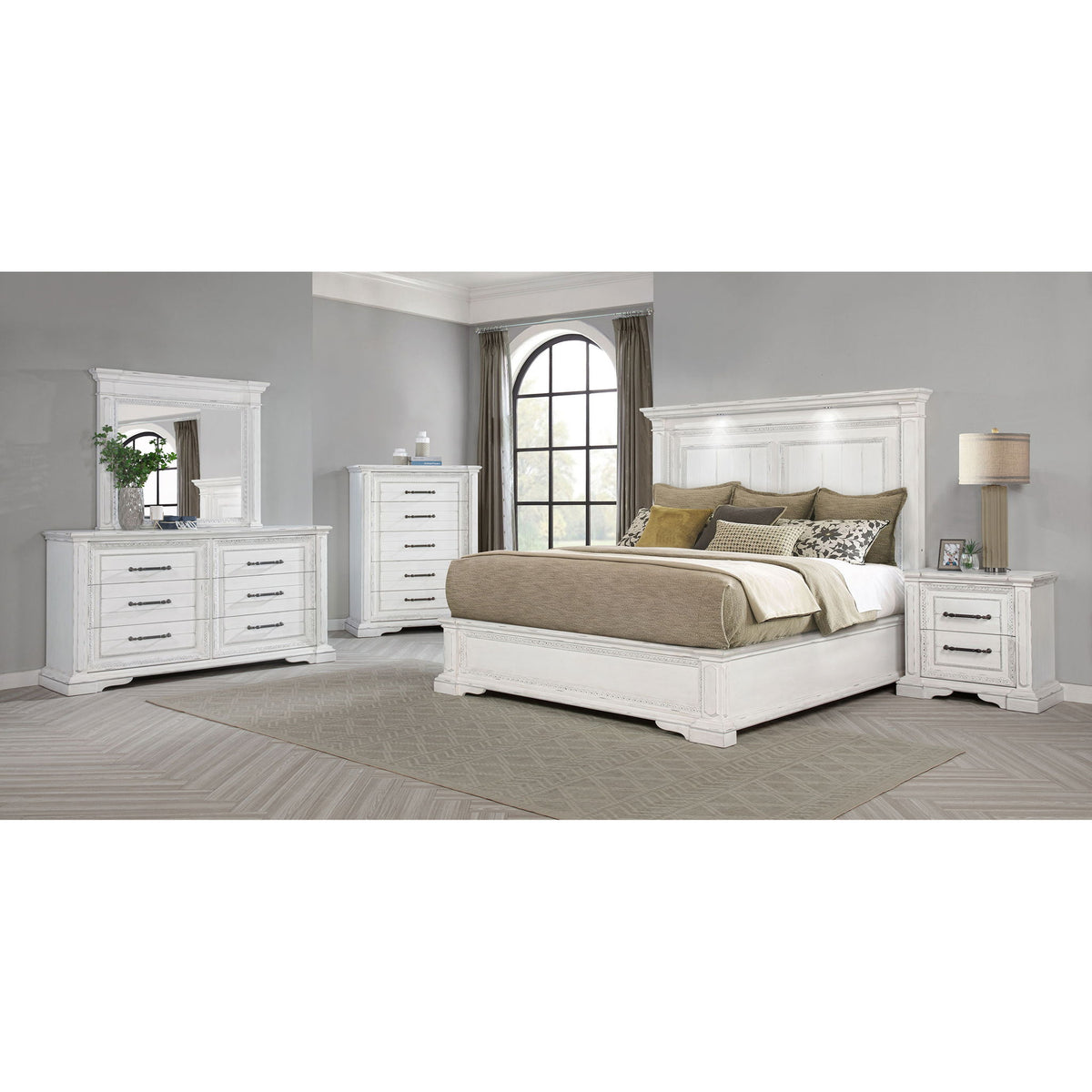 5 Drawer Bedroom Chest Of Drawers - Vintage