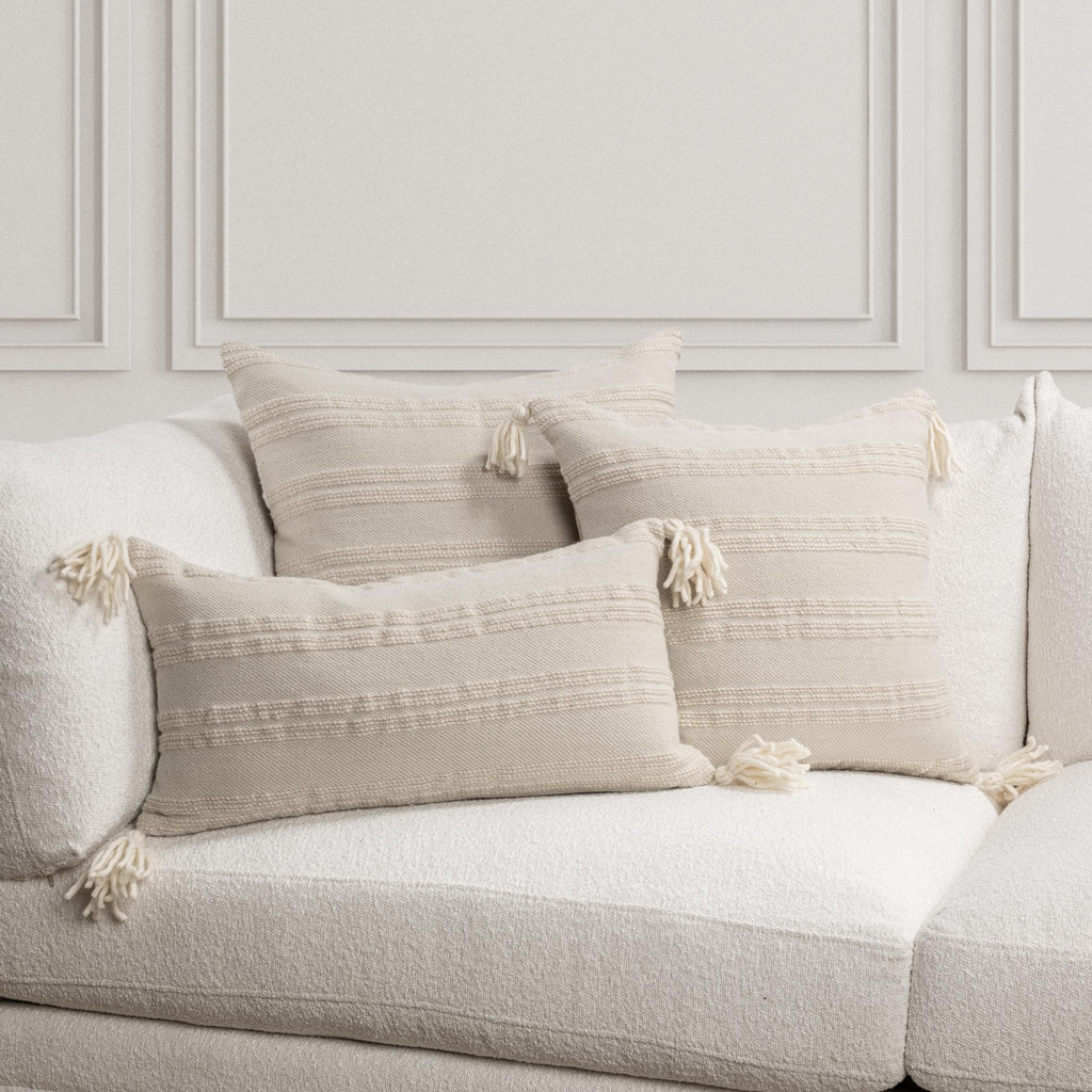 York - 26" x 26" Pillow - Natural / Ivory