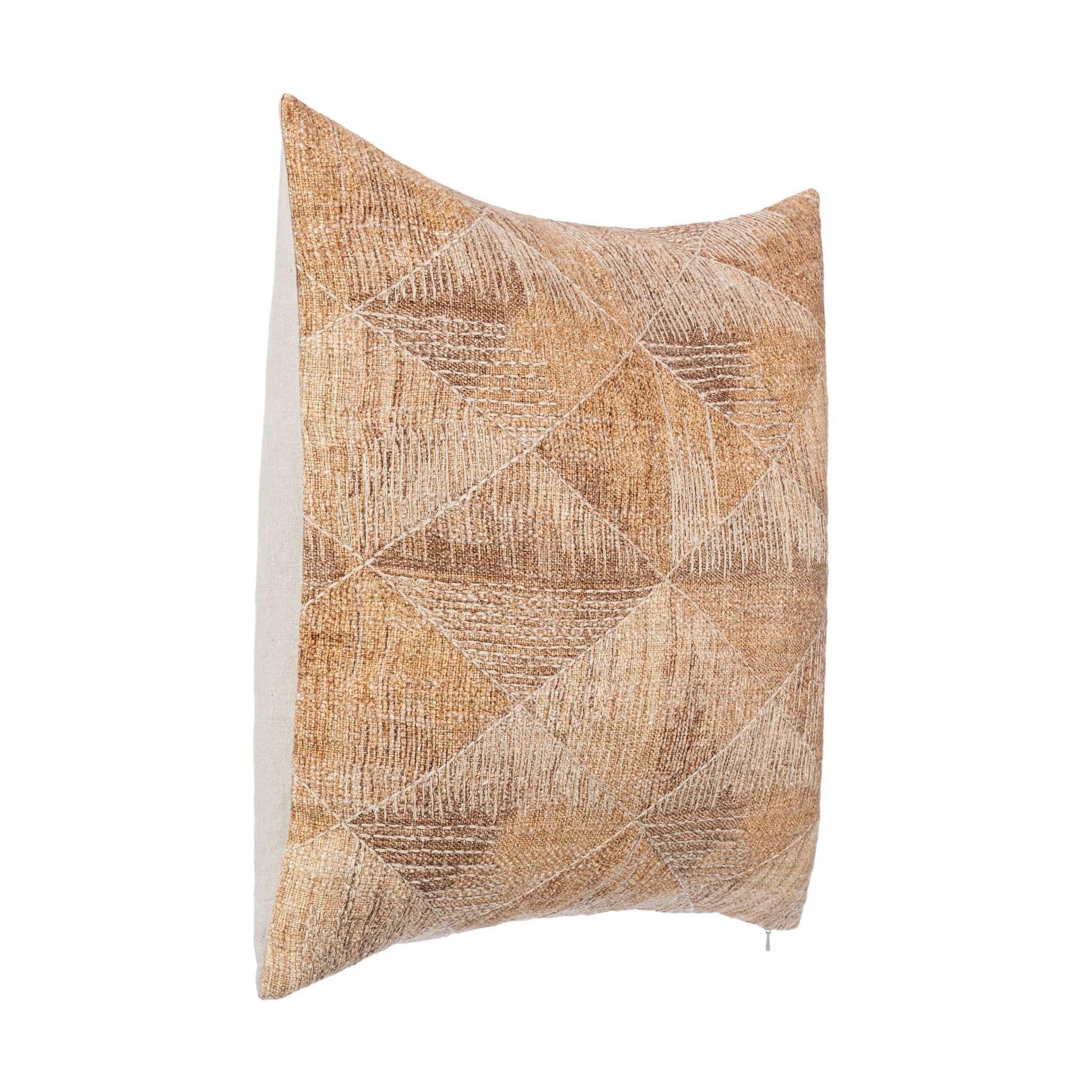 Rev - 22" x 22"Pillow - Caramel