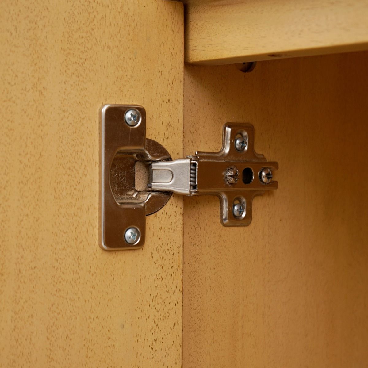 Lore - Cabinet - Natural Oak