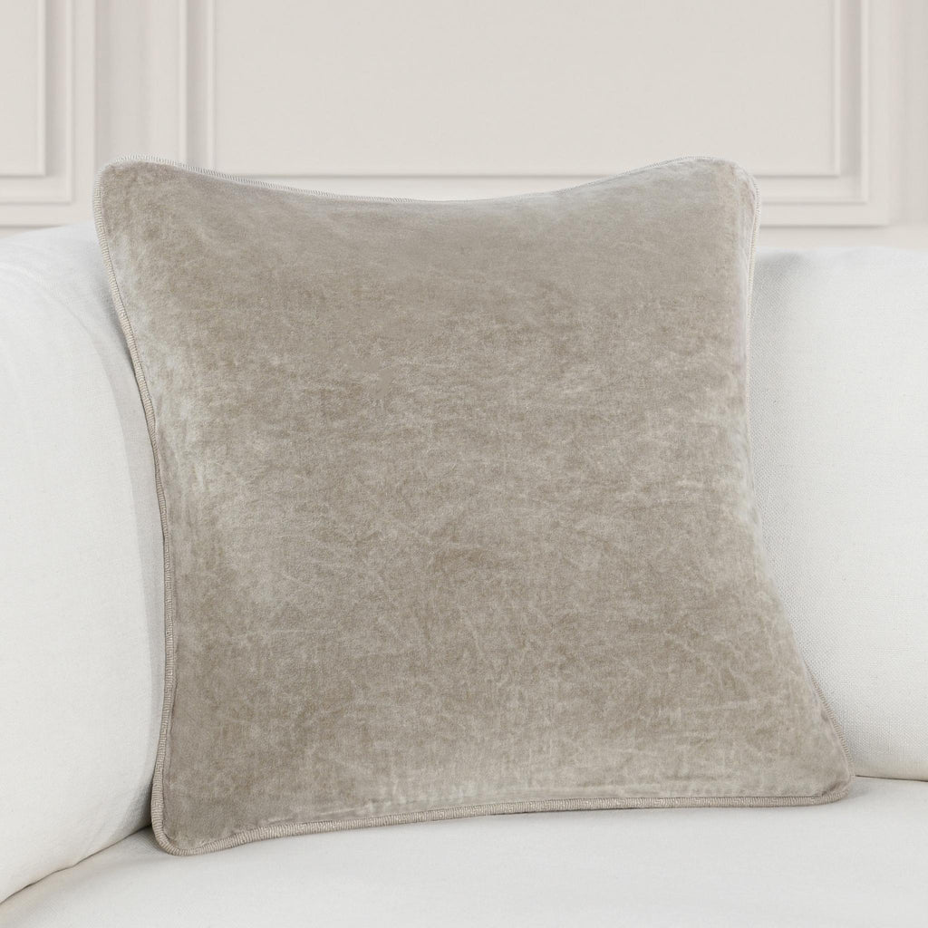 Heirloom Velvet - SLD Pillow - Silver