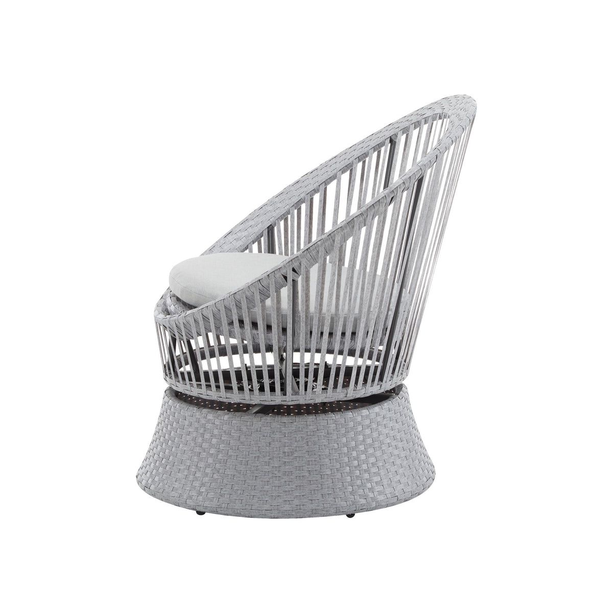Modern Swivel Wicker Lounge Chair With Round Design