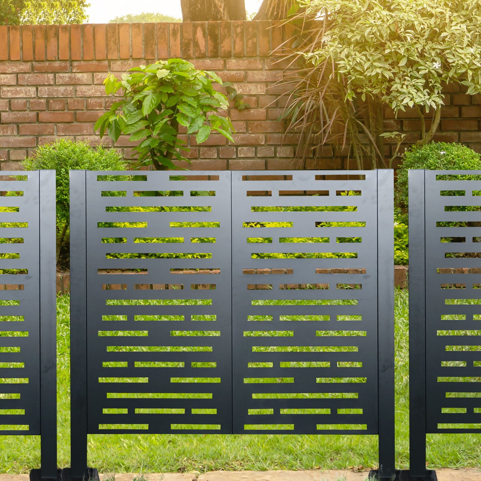 Air Conditioner Fence For Outdoor Units, Metal Privacy Fence Cover, Perfect To Conceal Air Conditioning Units, 3 Fence Panel