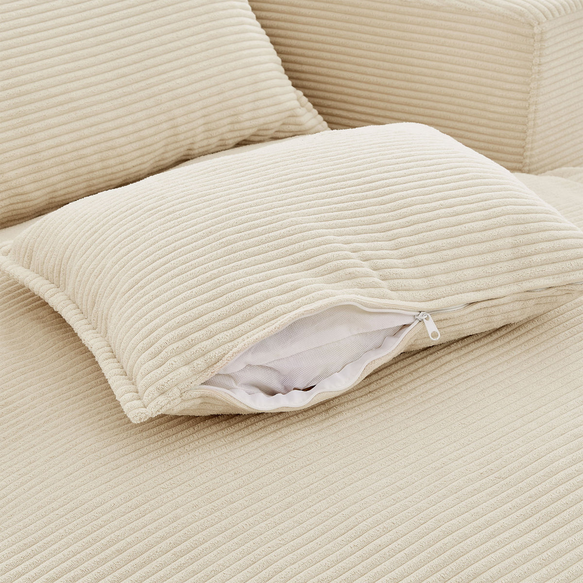 360° Swivel Accent Barrel Chair With Dual Layer Cushion And 3 Removable Pillows