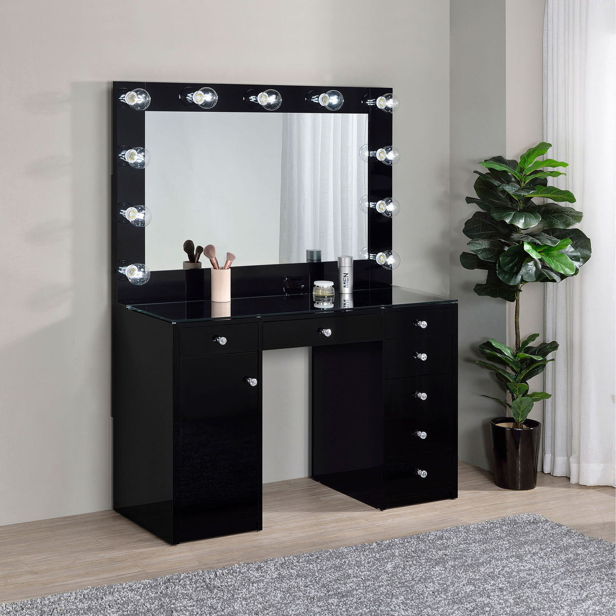 Fern - 7 Drawer Vanity Set With Mirror And Globe Lights