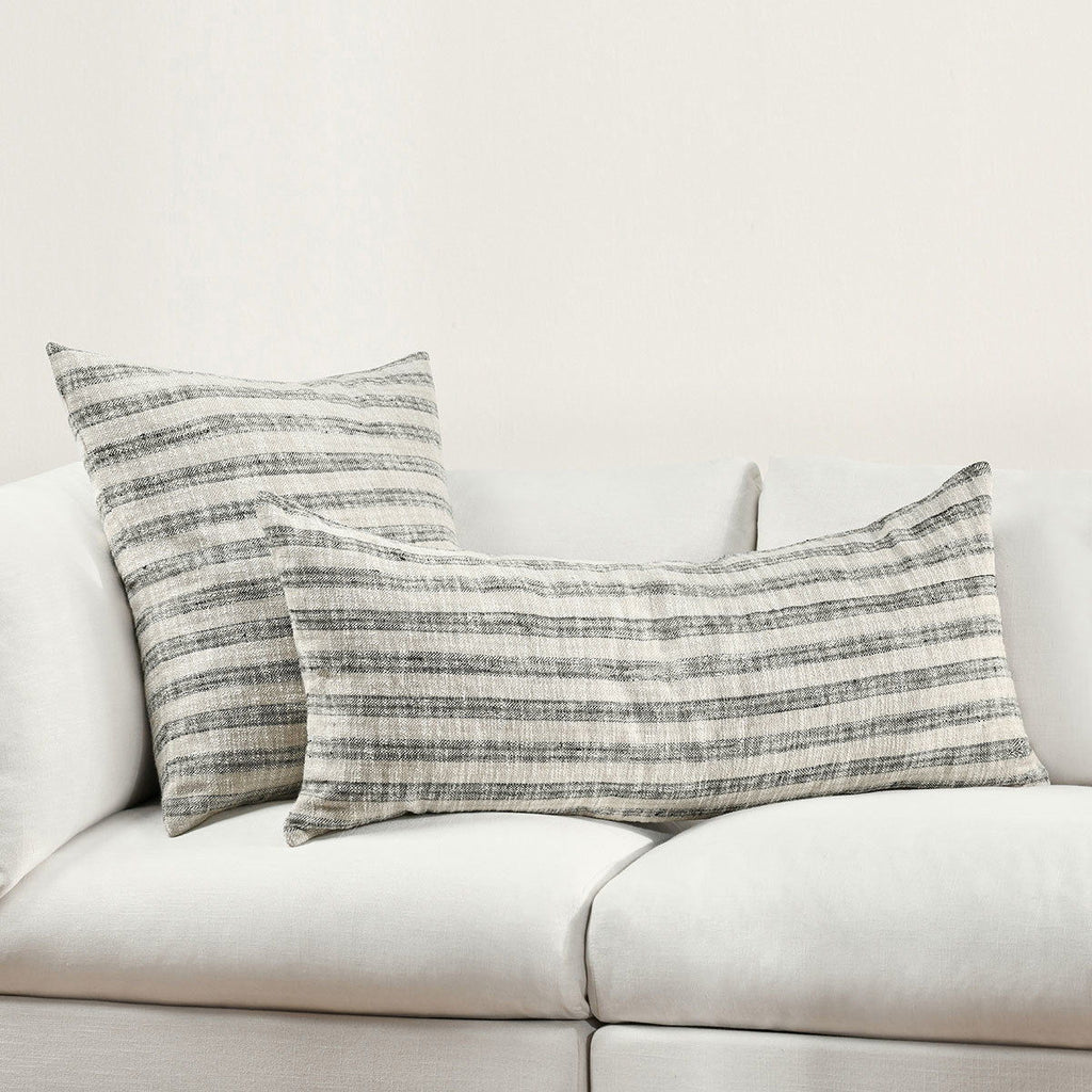 Linna - Pillow