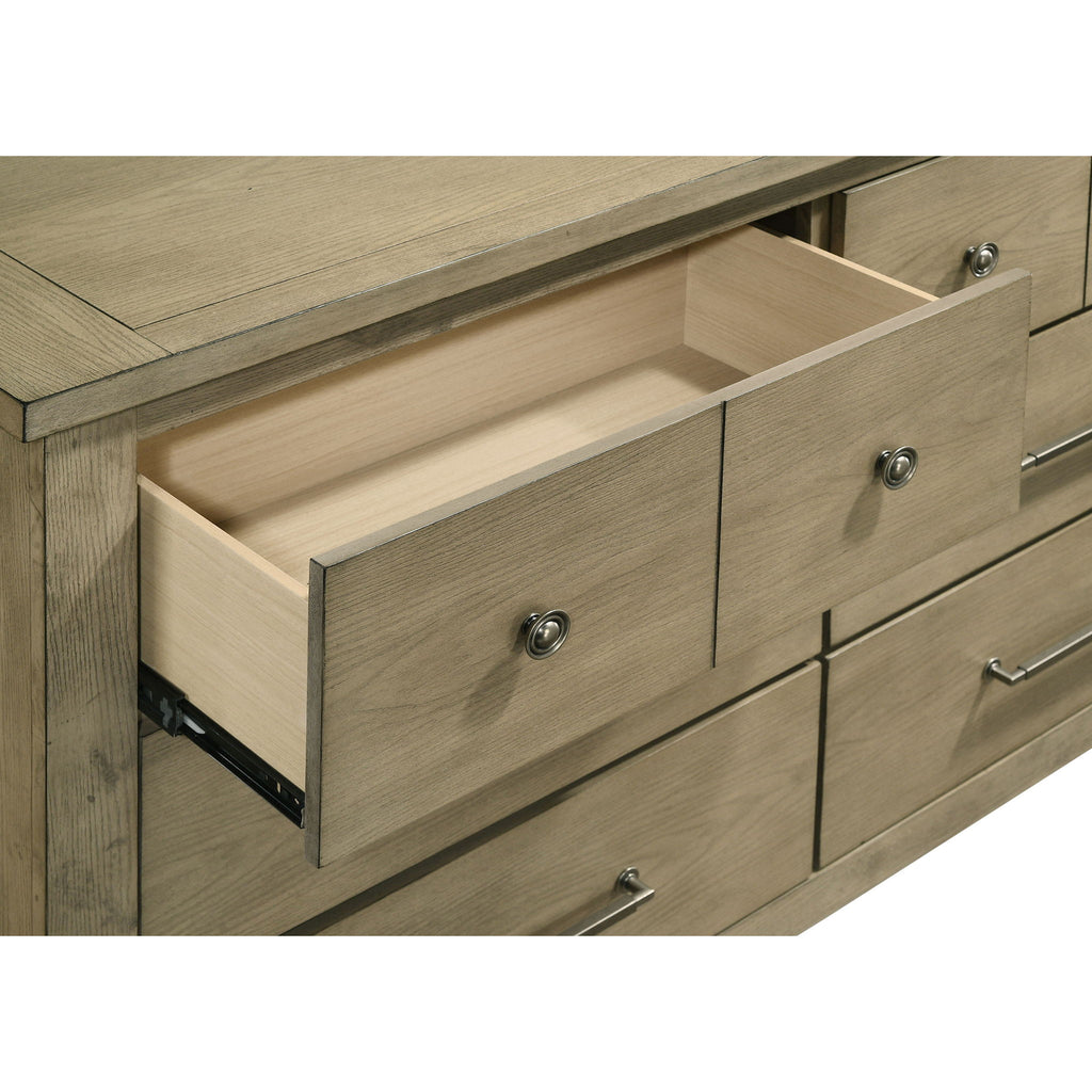 Pelton - 6 Drawer Dresser - Oak