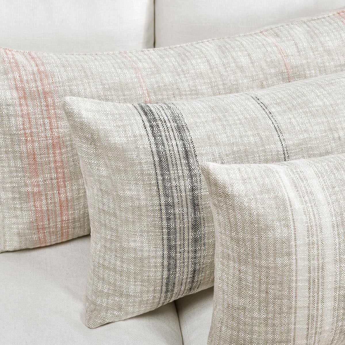 Ria - 36" x 16" Pillow - Natural / Black