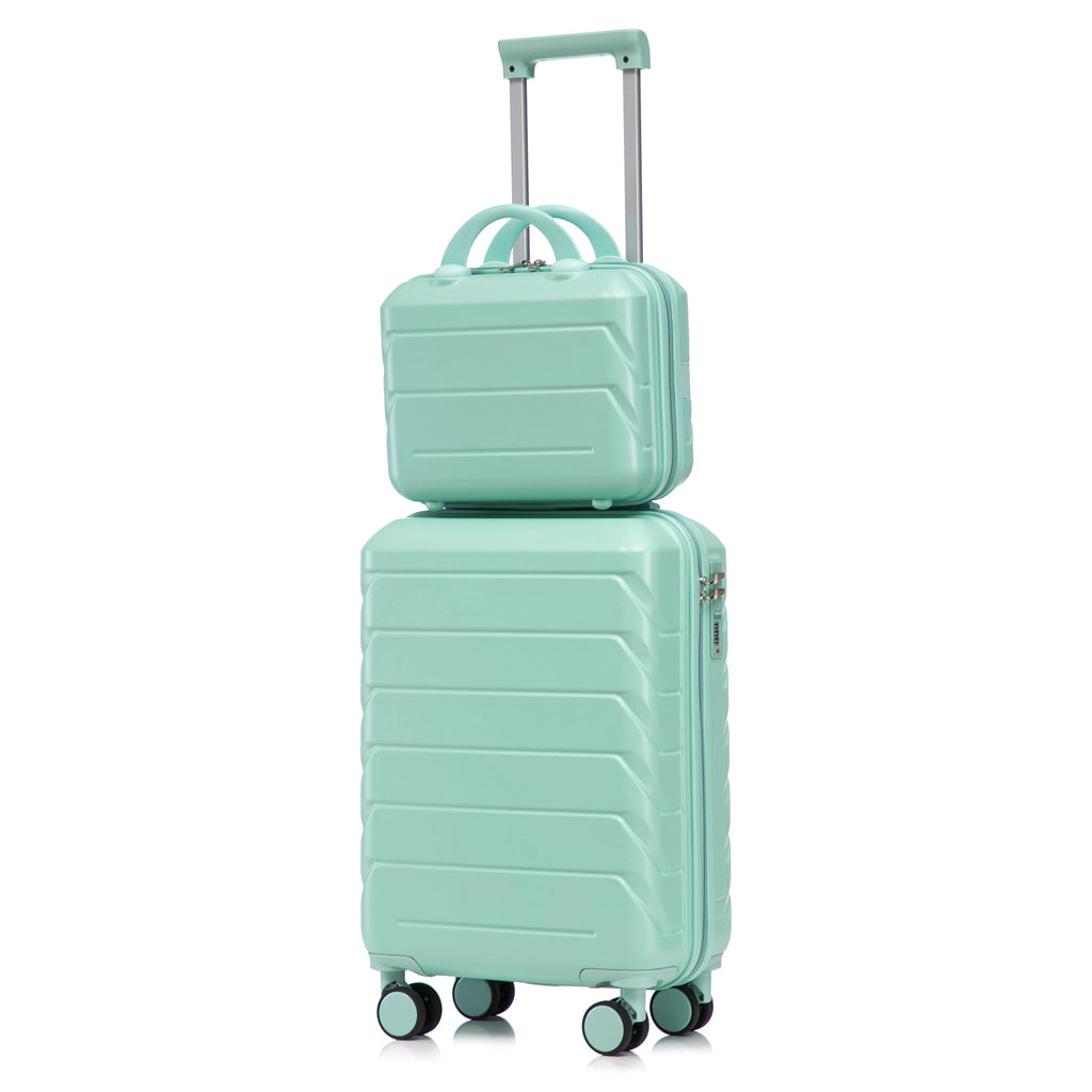 Spinner Luggage Set With Combination Lock