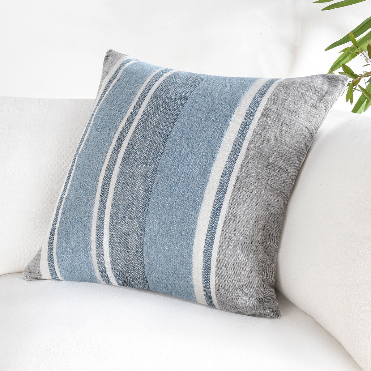 Lima - ST Pillow - Capri Blue / Dark Gray