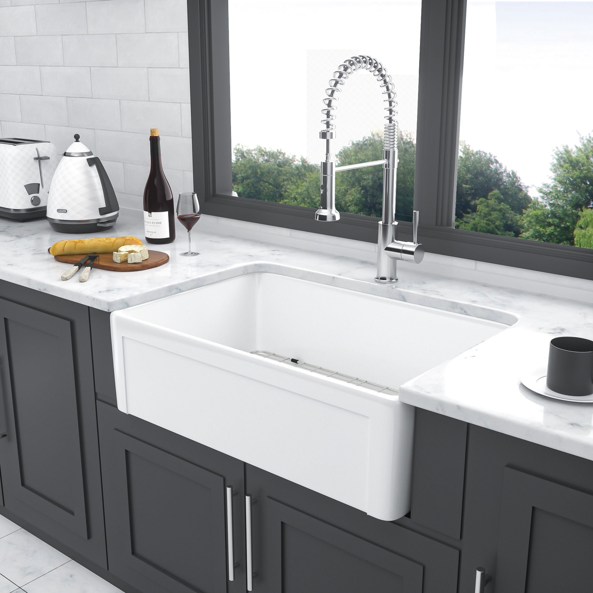 Apron Front Reversible Single Bowl Kitchen Sink & Grid And Strainer