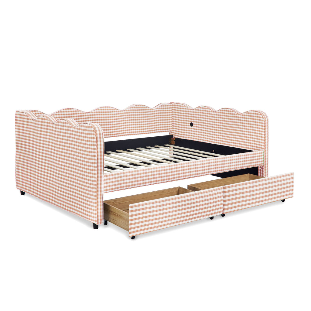 Gingham Daybed & USB Charging Port, Wave-Shaped Design