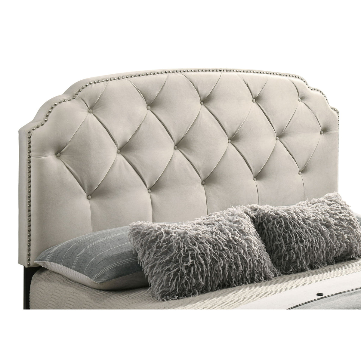4 Drawer Upholstered Storage Bed With Button Tufting