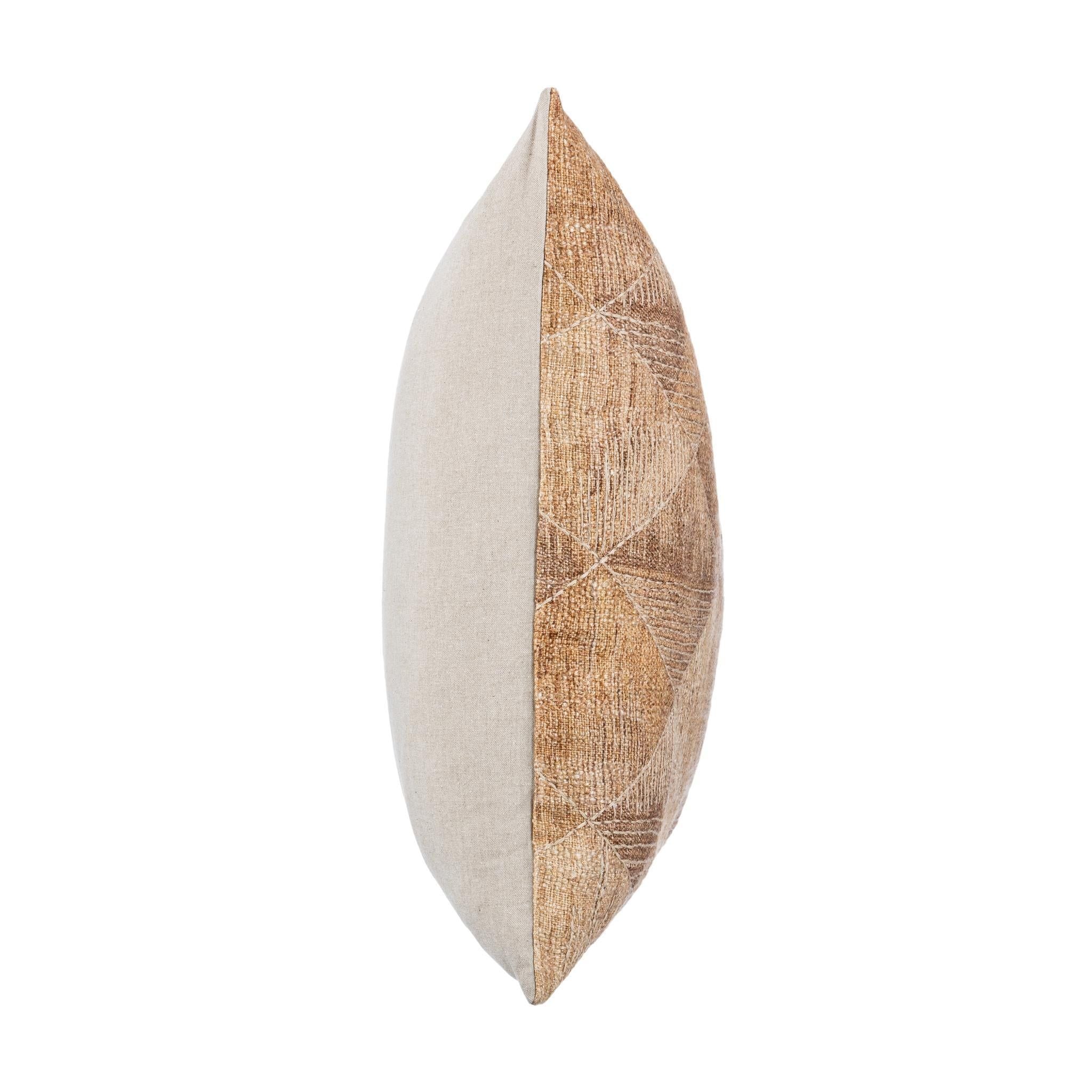 Rev - 22" x 22"Pillow - Caramel